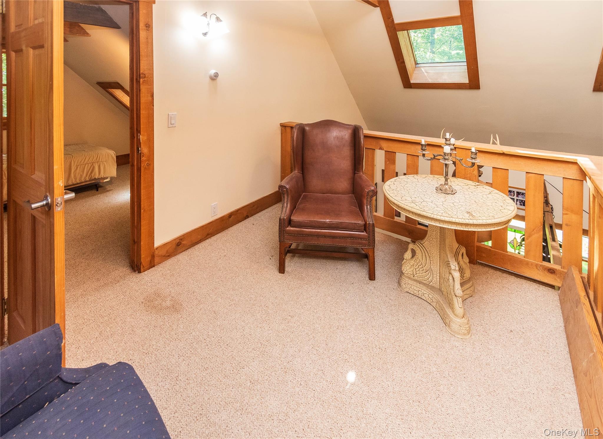 885 Grandview Road – For Sale photo 25