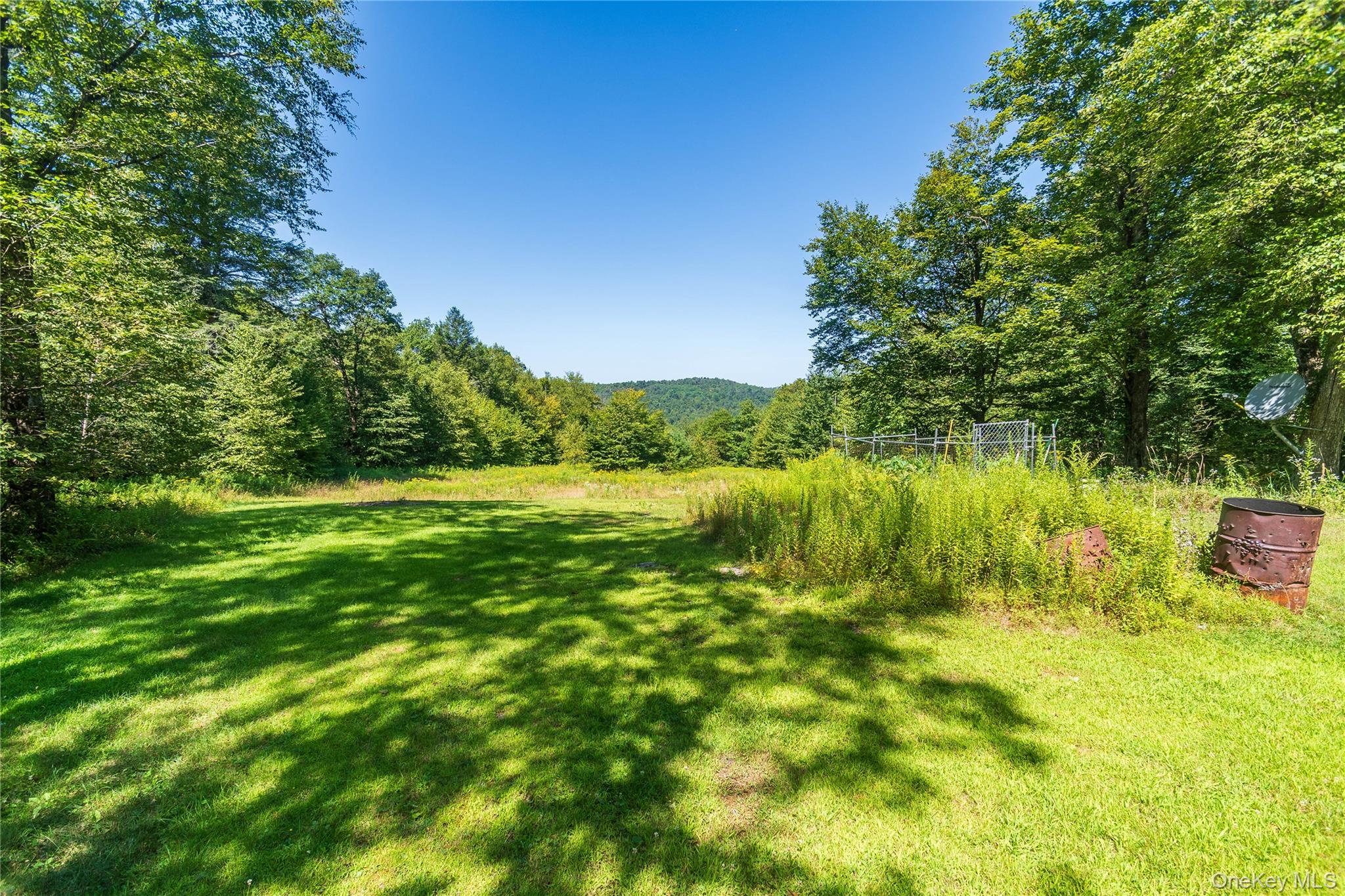 885 Grandview Road – For Sale photo 48