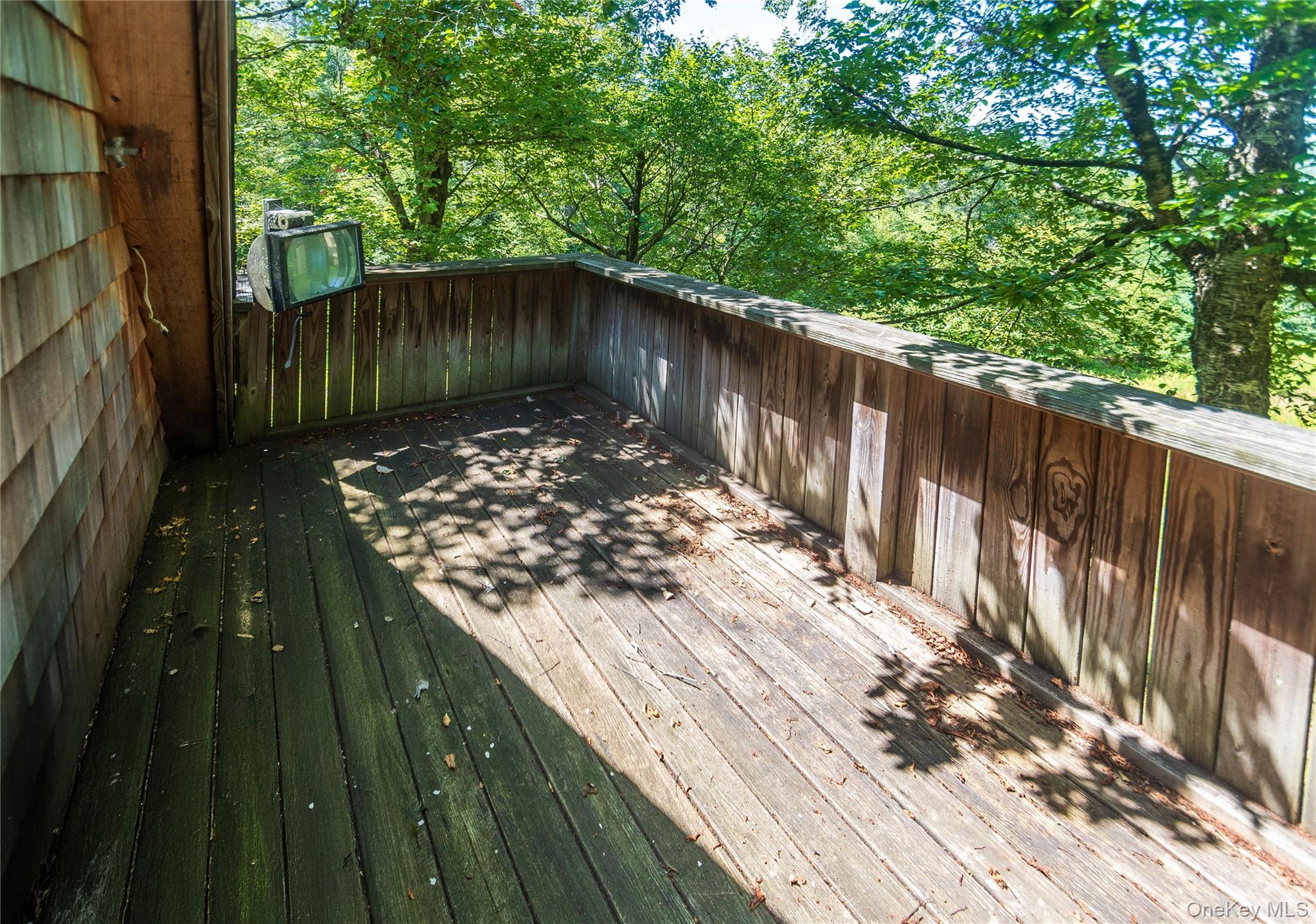885 Grandview Road – For Sale photo 9