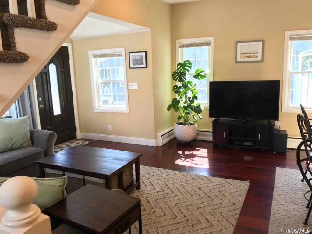 175 Richmond Boulevard – For Rent photo 11