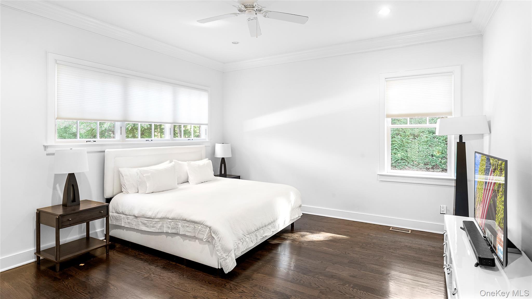 14 W Hills Court – For Rent photo 13