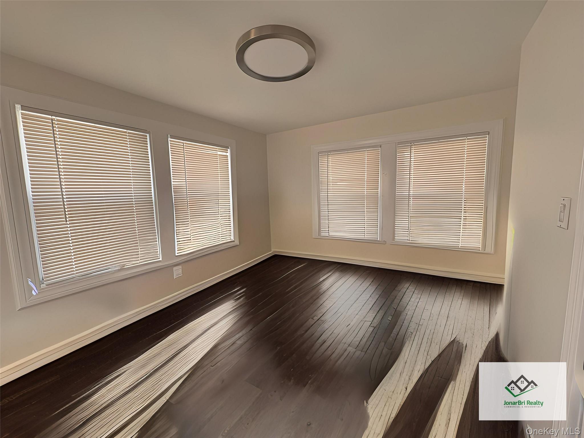25 Rutland Road – For Sale photo 8