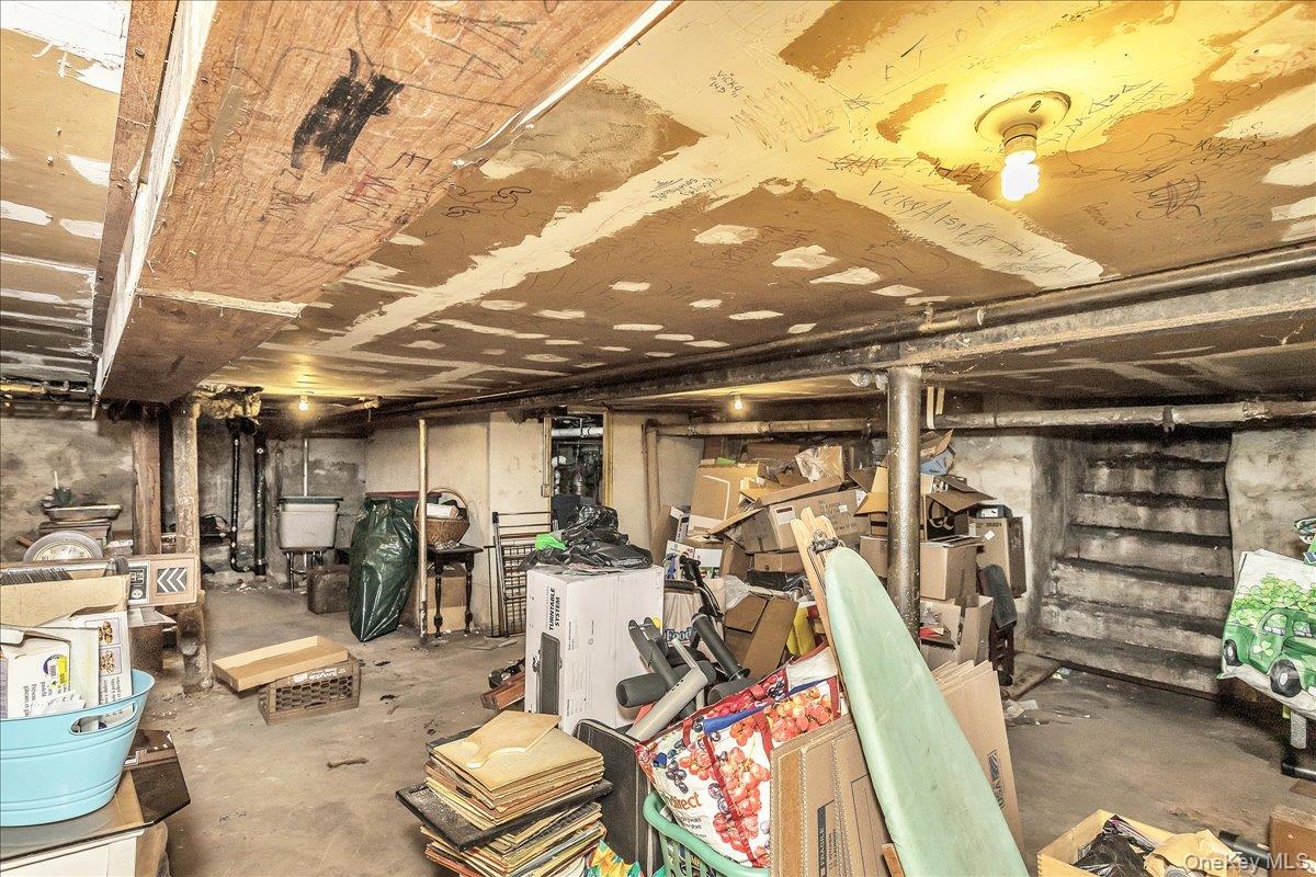 382 Manhattan Avenue – For Sale photo 17