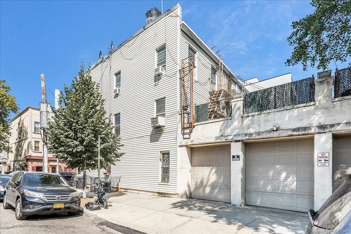 382 Manhattan Avenue – For Sale photo 21