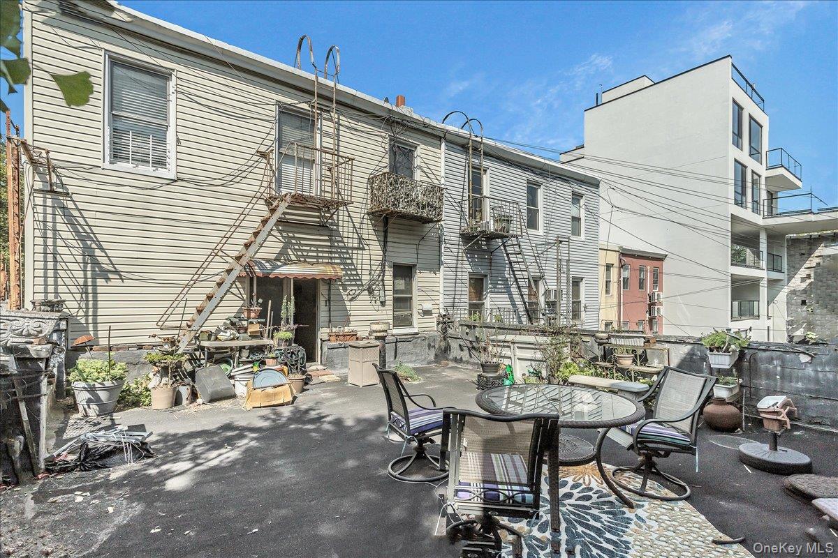 382 Manhattan Avenue – For Sale photo 16