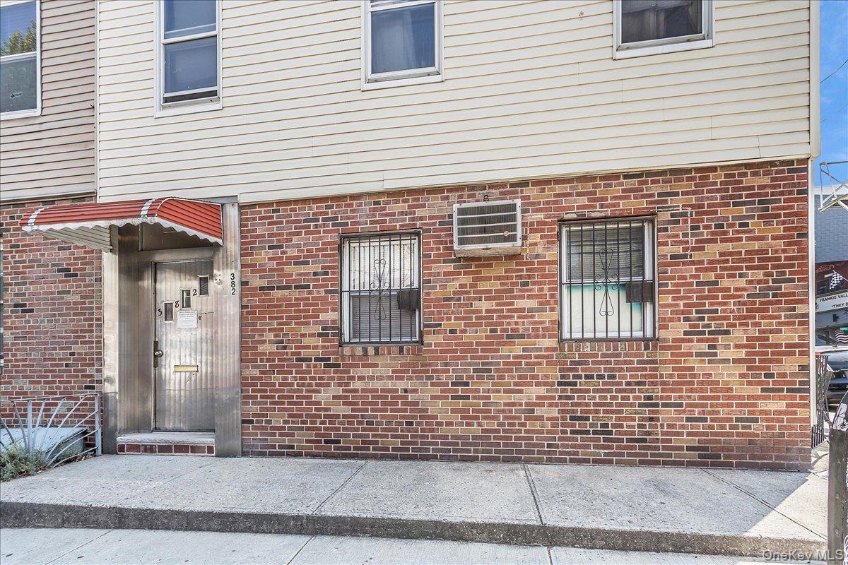 382 Manhattan Avenue – For Sale photo 6