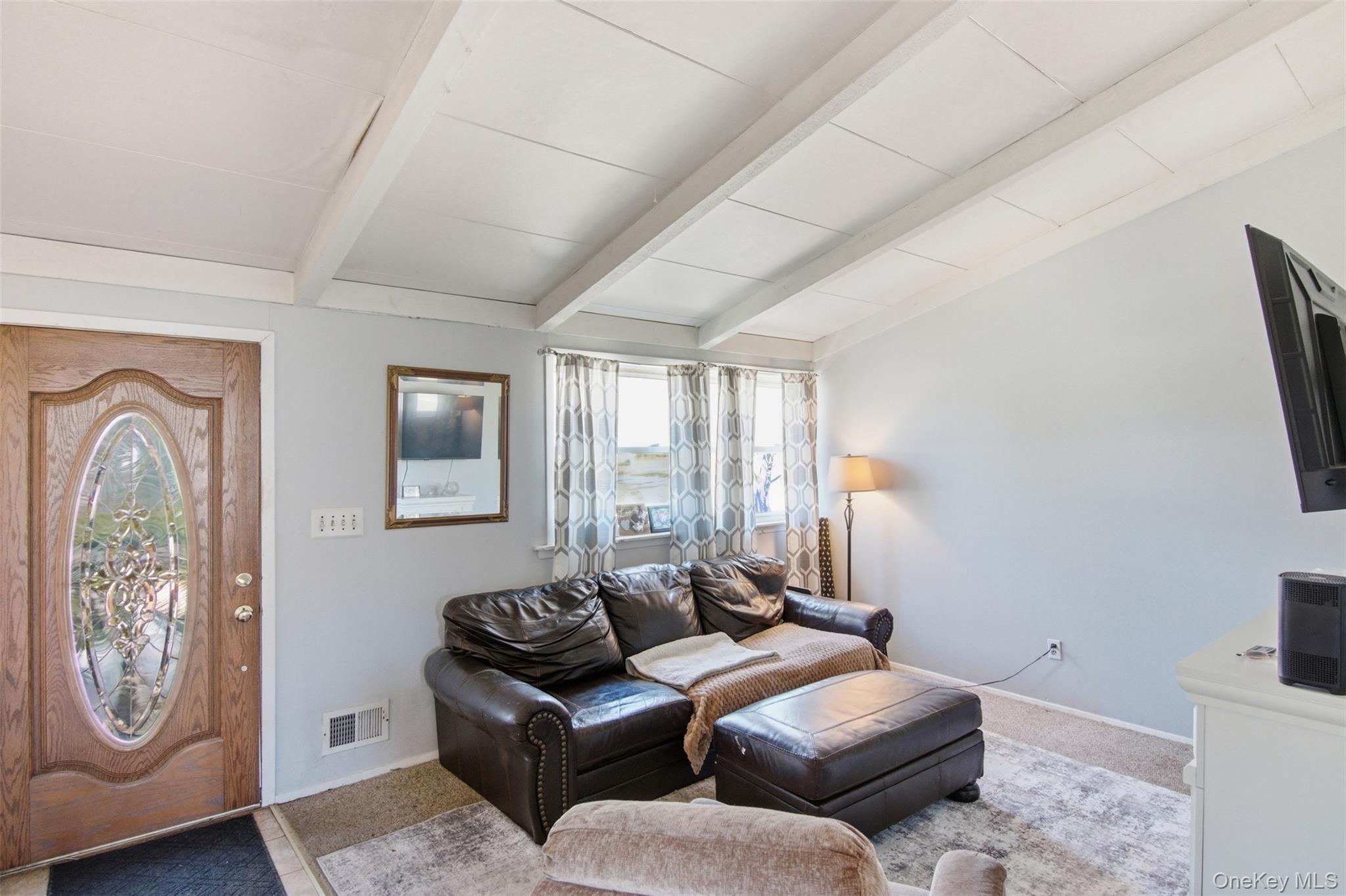 30 Lodge Lane – For Sale photo 8