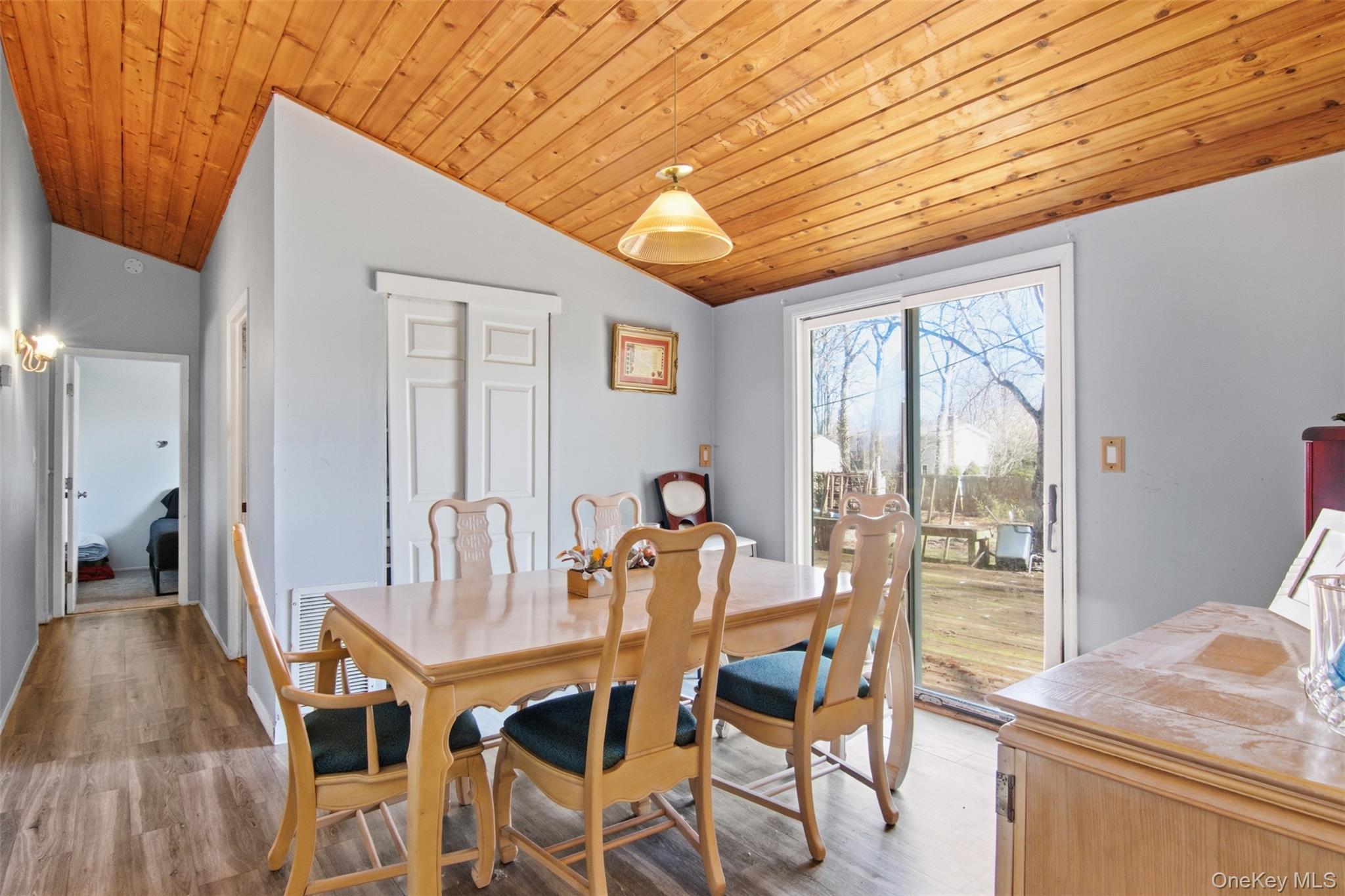 30 Lodge Lane – For Sale photo 18