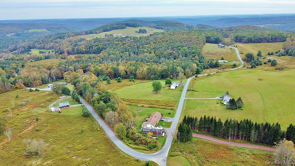 000 Kautz Road – For Sale photo 2