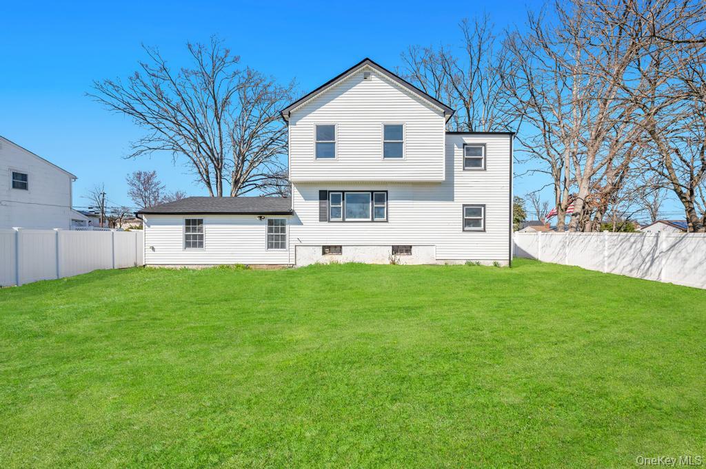 90 30th Street – For Sale photo 5