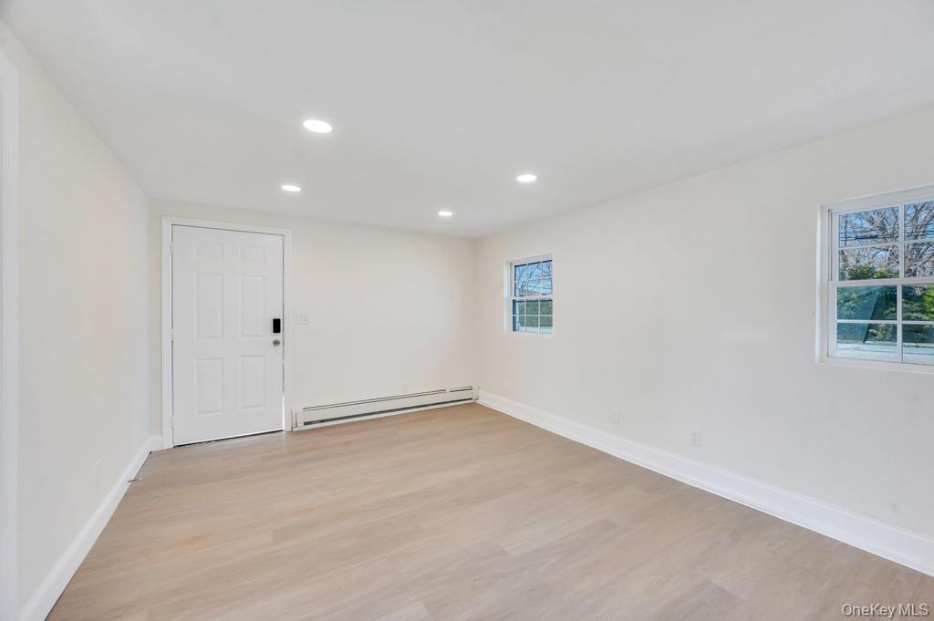 90 30th Street – For Sale photo 21