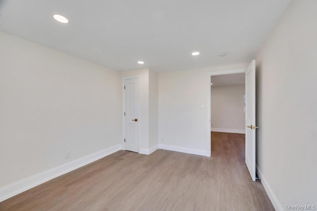 90 30th Street – For Sale photo 25