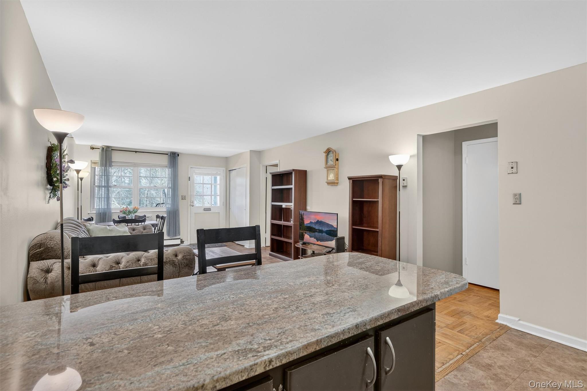 1840 Crompond Road, Unit 1A4 photo 16
