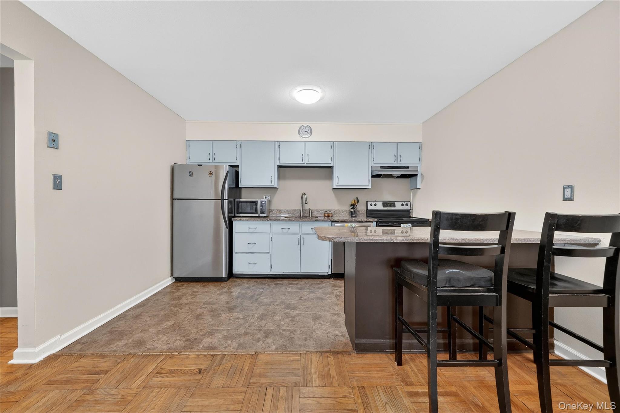 1840 Crompond Road, Unit 1A4 photo 13
