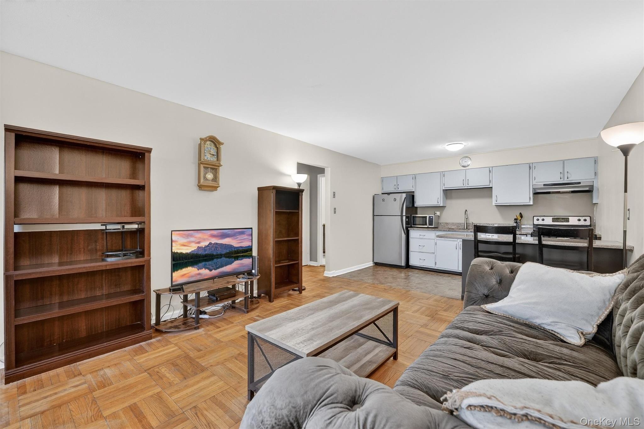 1840 Crompond Road, Unit 1A4 photo 10