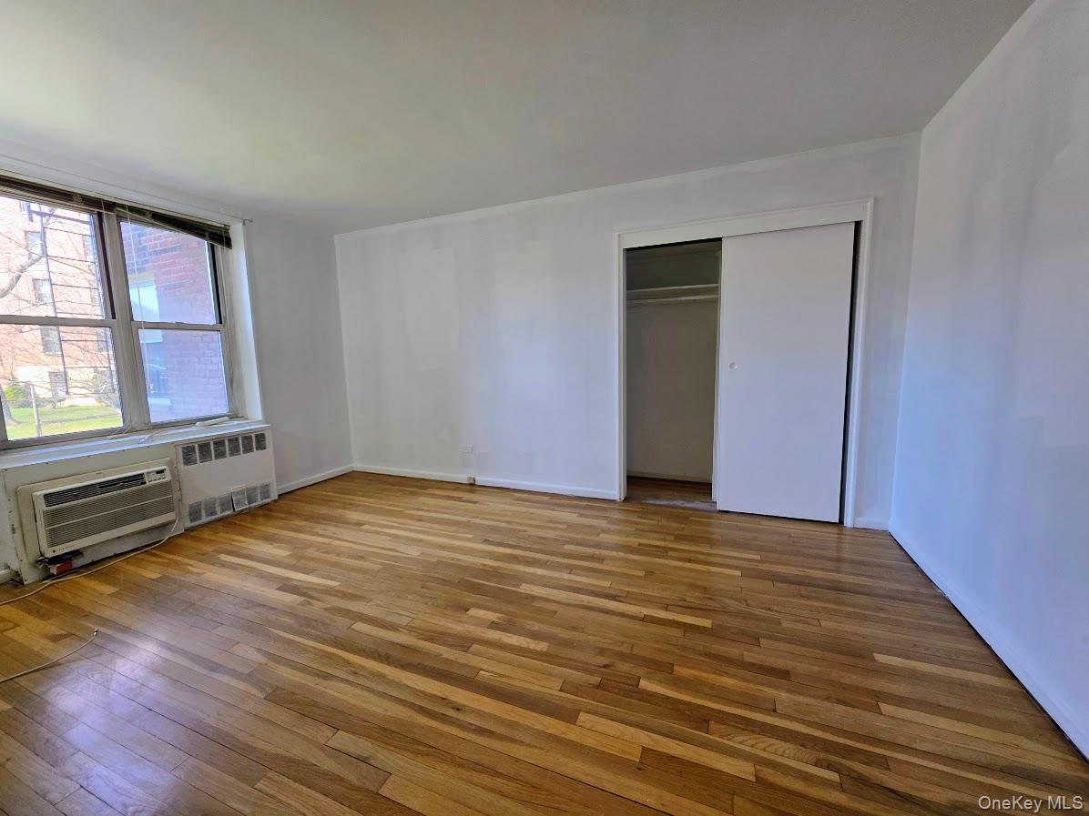 18-50 211th Street, Unit 1B photo 6