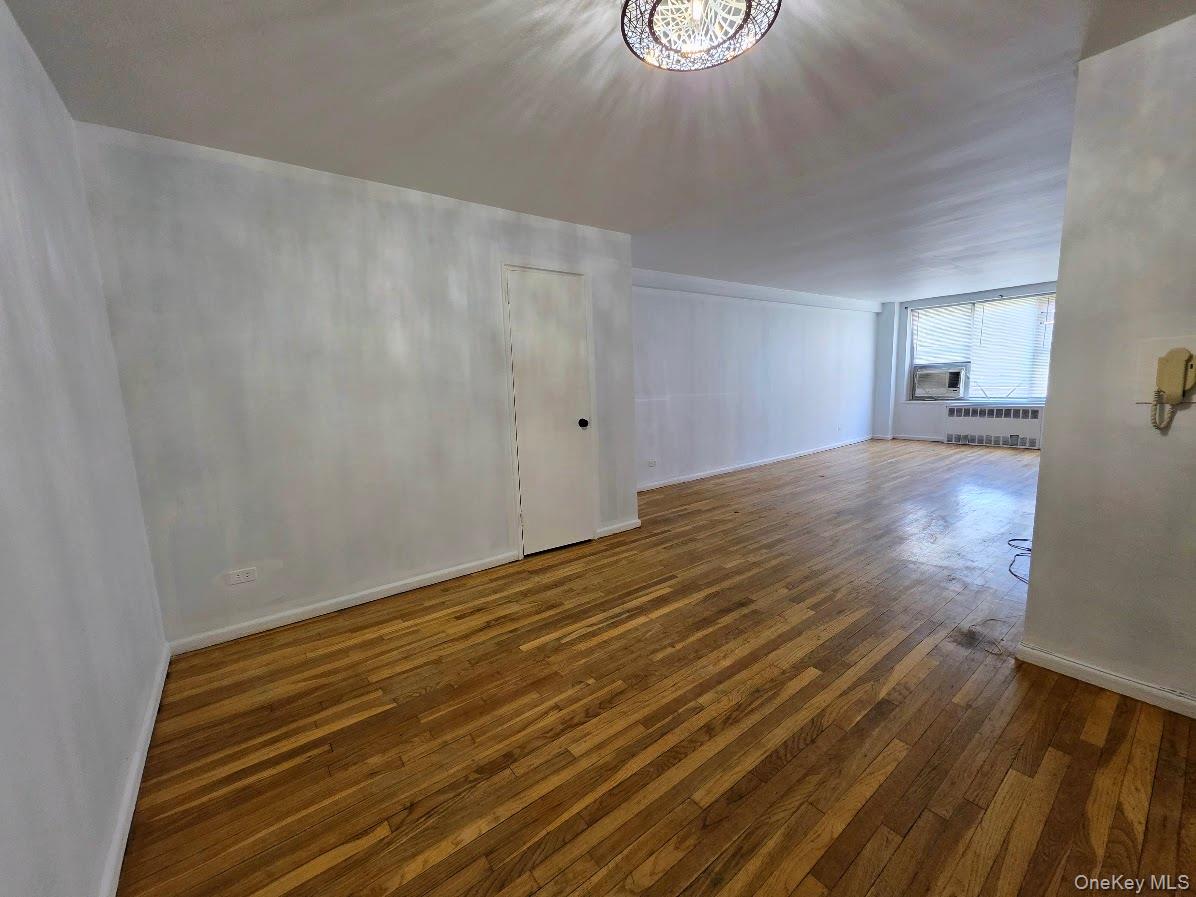 18-50 211th Street, Unit 1B photo 2