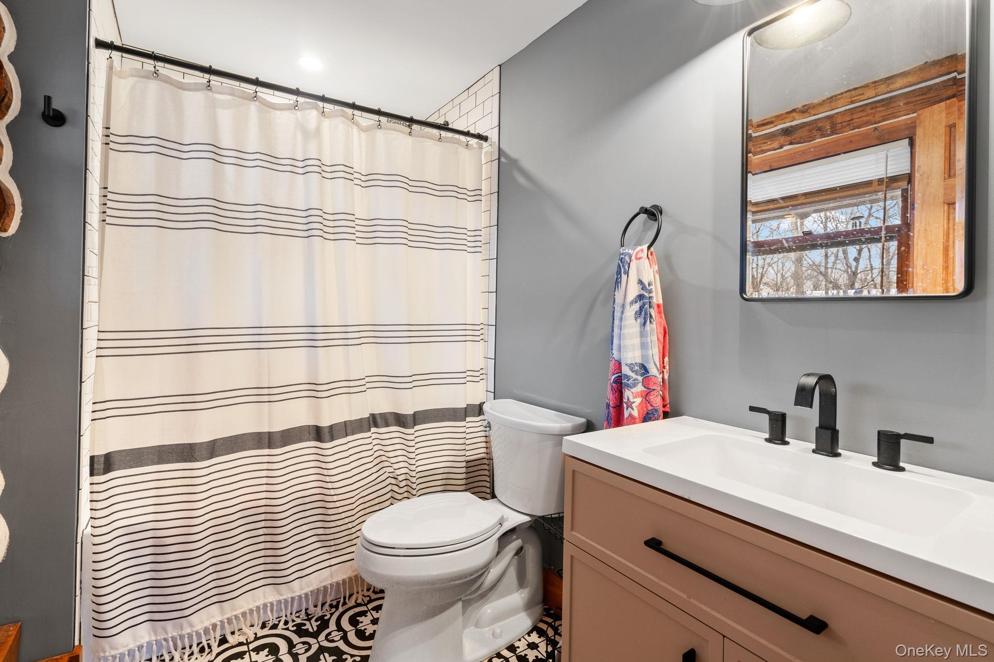 294 Comfort Trail – For Sale photo 16