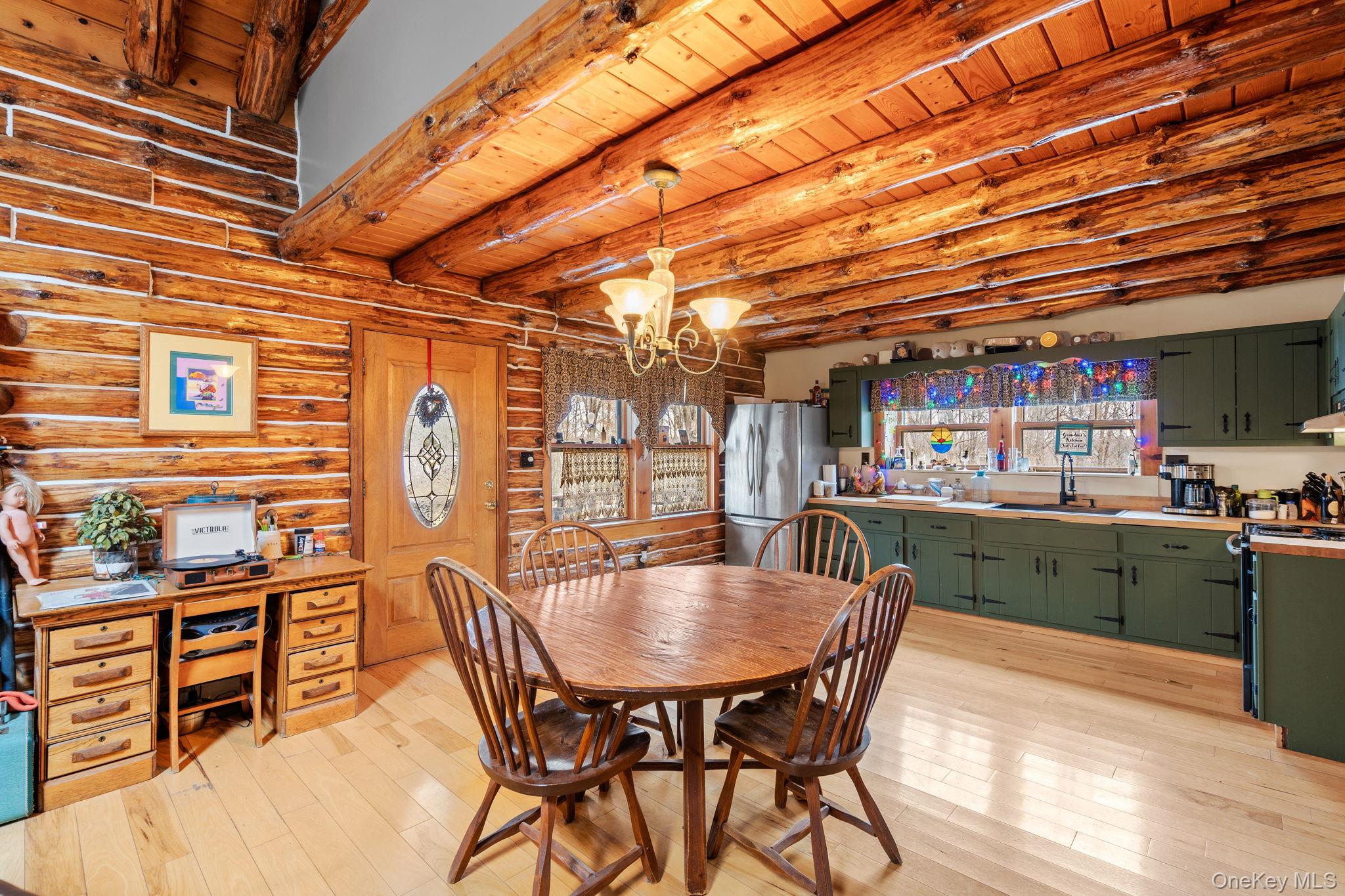 294 Comfort Trail – For Sale photo 5