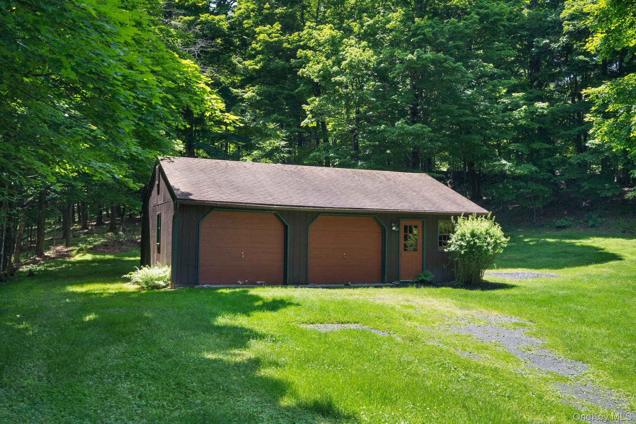 294 Comfort Trail – For Sale photo 38