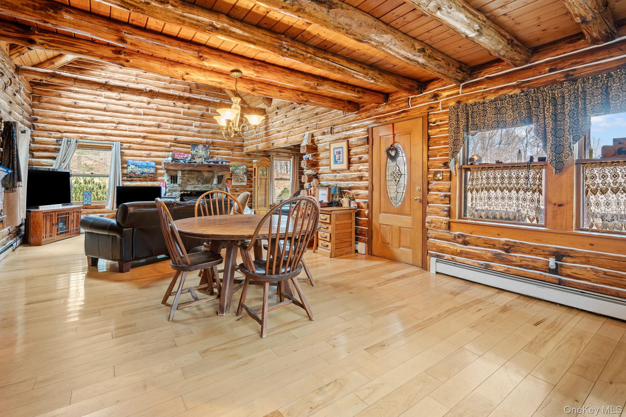 294 Comfort Trail – For Sale photo 7