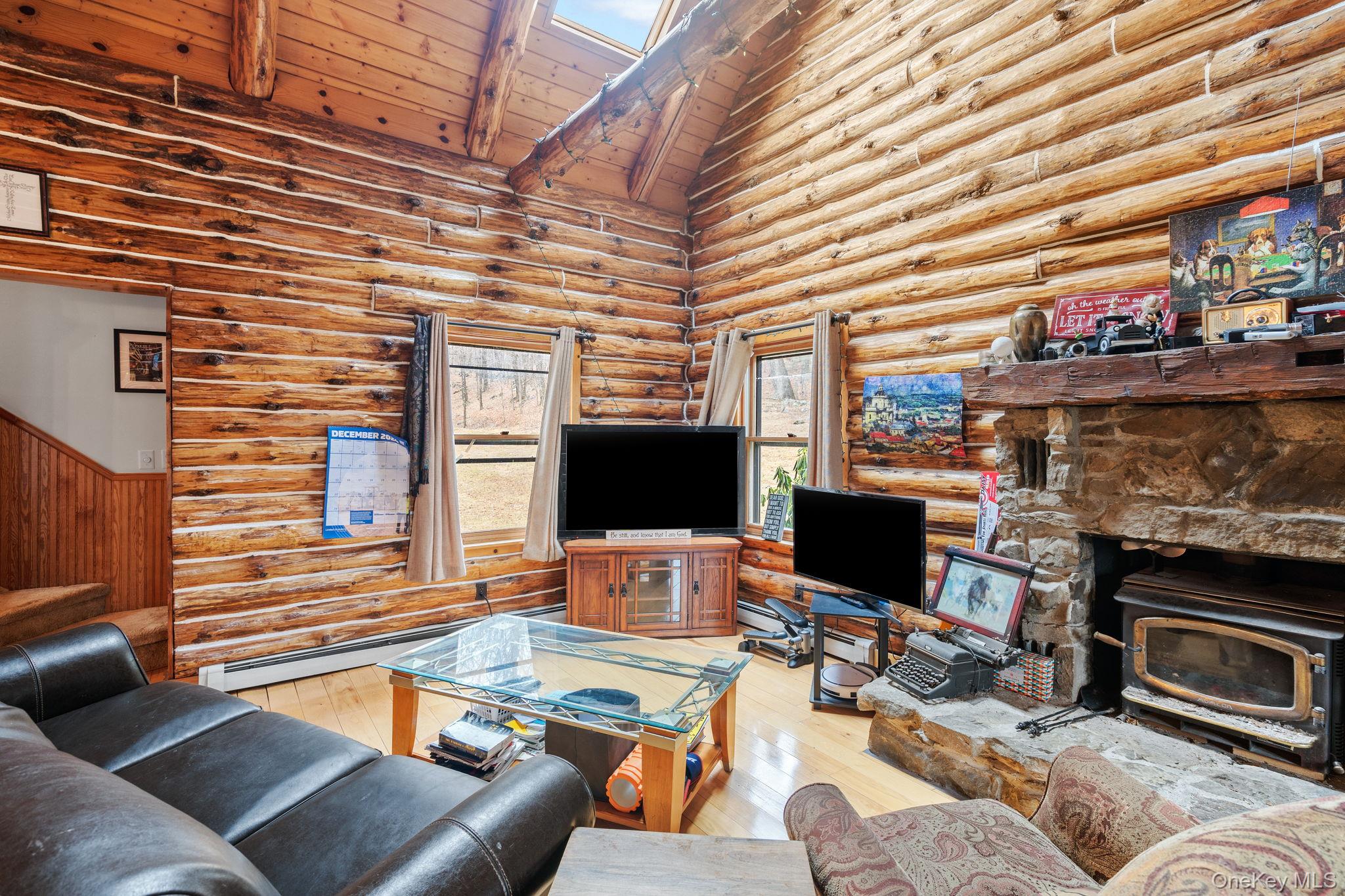 294 Comfort Trail – For Sale photo 12