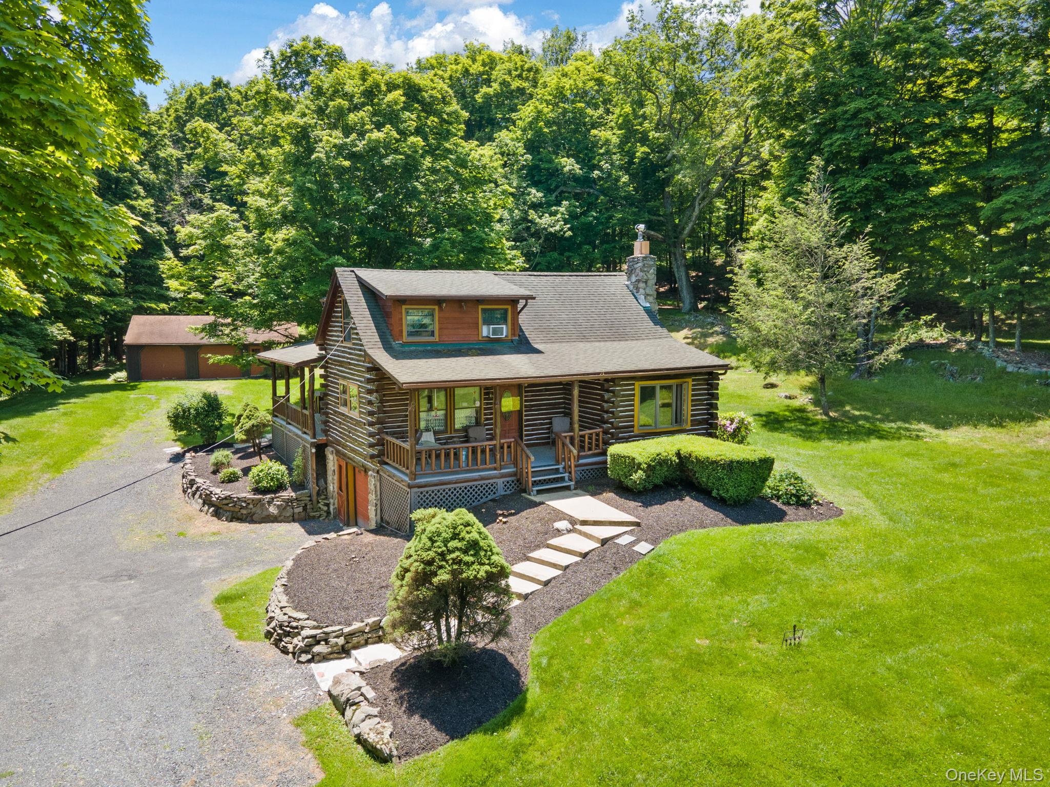 294 Comfort Trail – For Sale