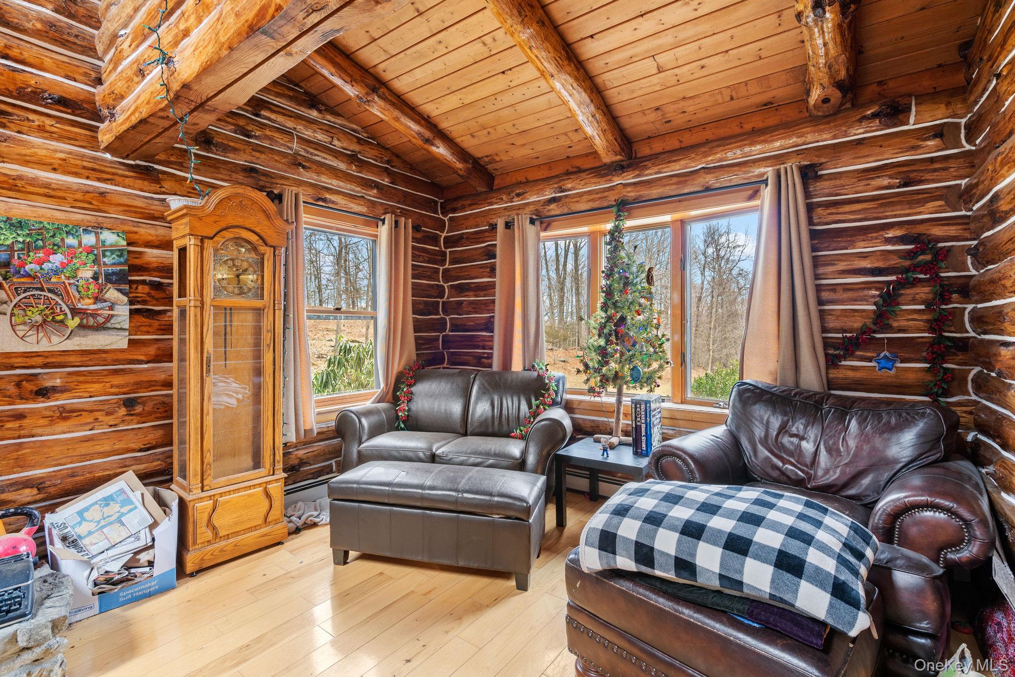 294 Comfort Trail – For Sale photo 13