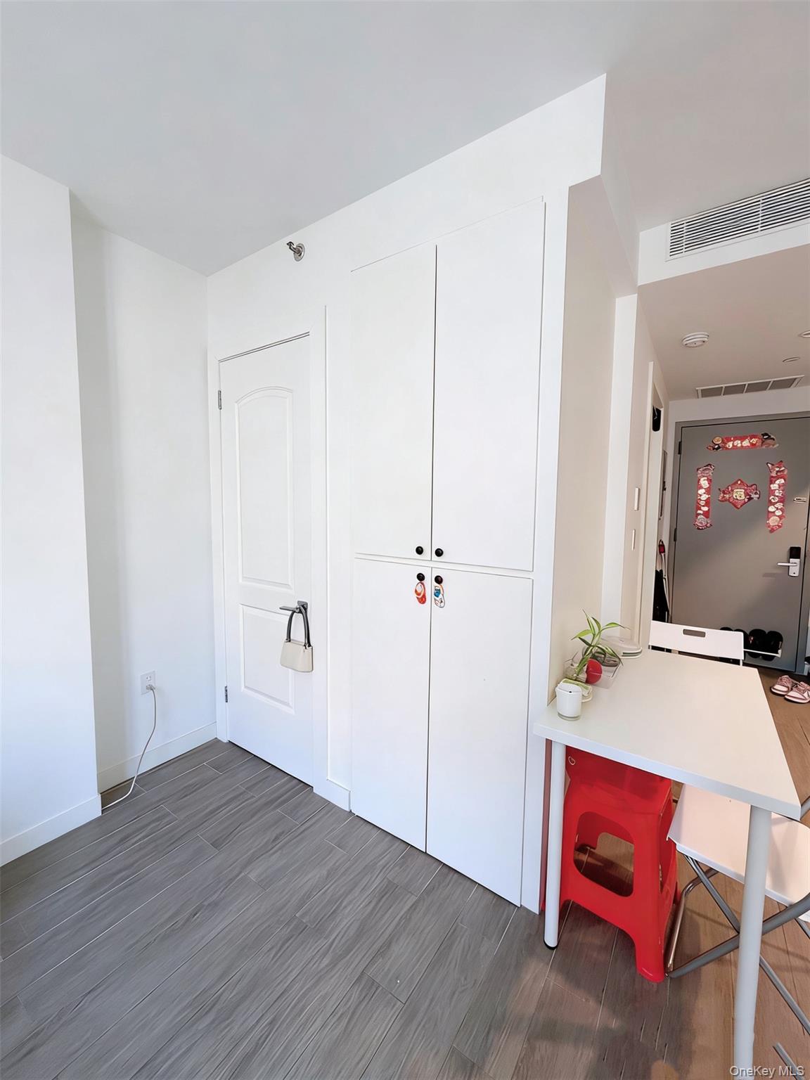 14427 Sanford Avenue, Unit 2P photo 7