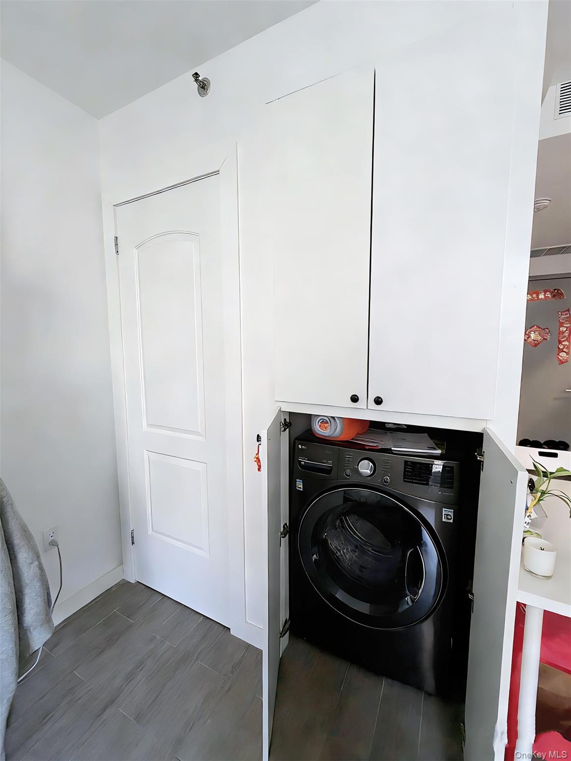 14427 Sanford Avenue, Unit 2P photo 9
