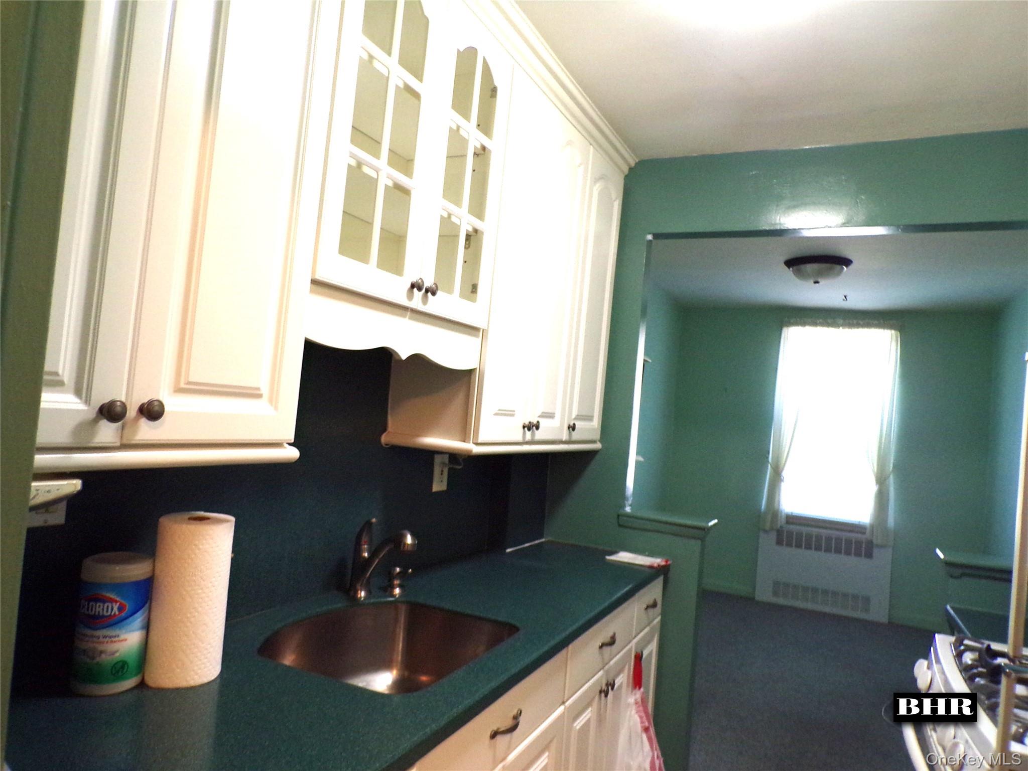 2265 Gerritsen Avenue, Unit 1R photo 3