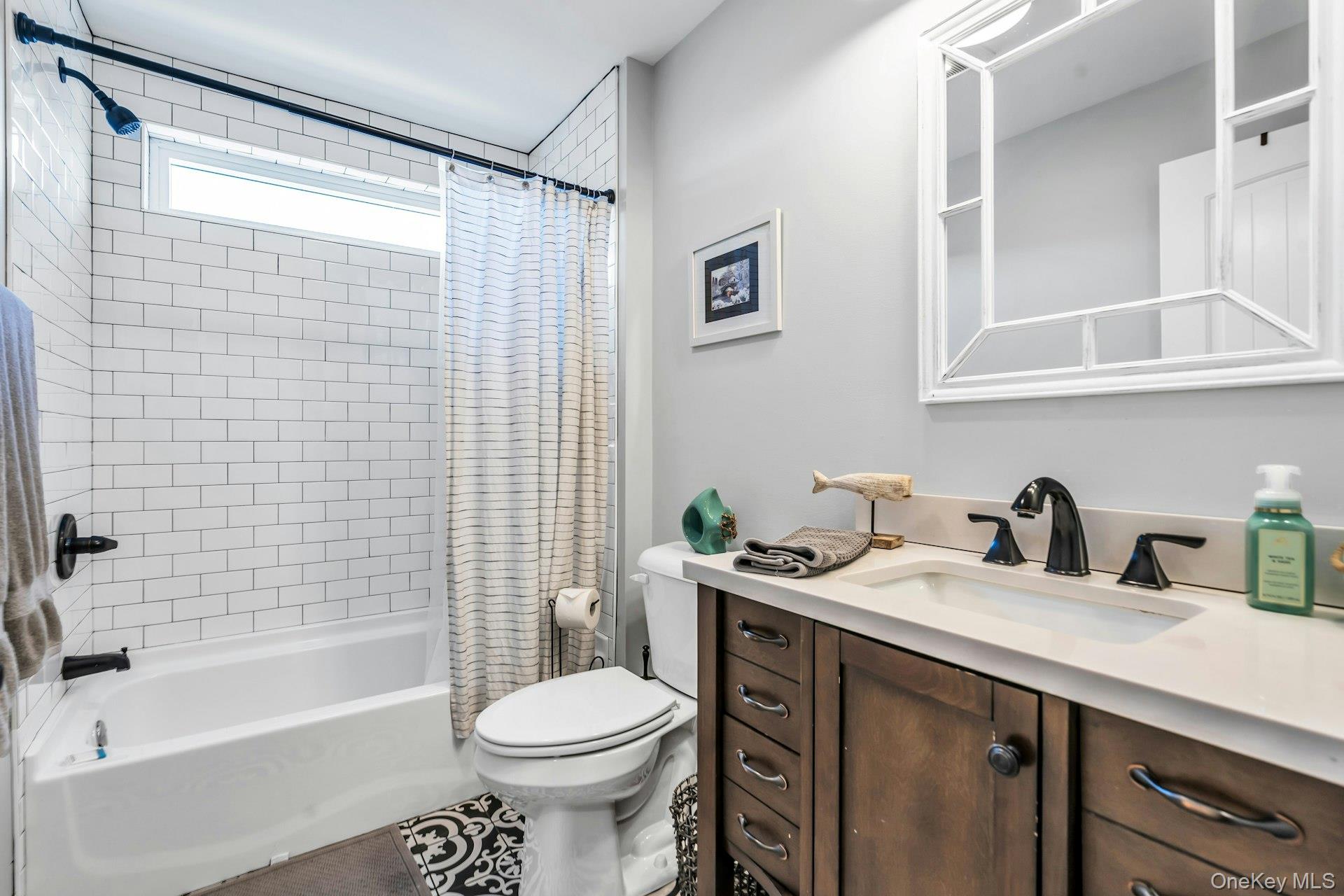 215 North Street – For Sale photo 11