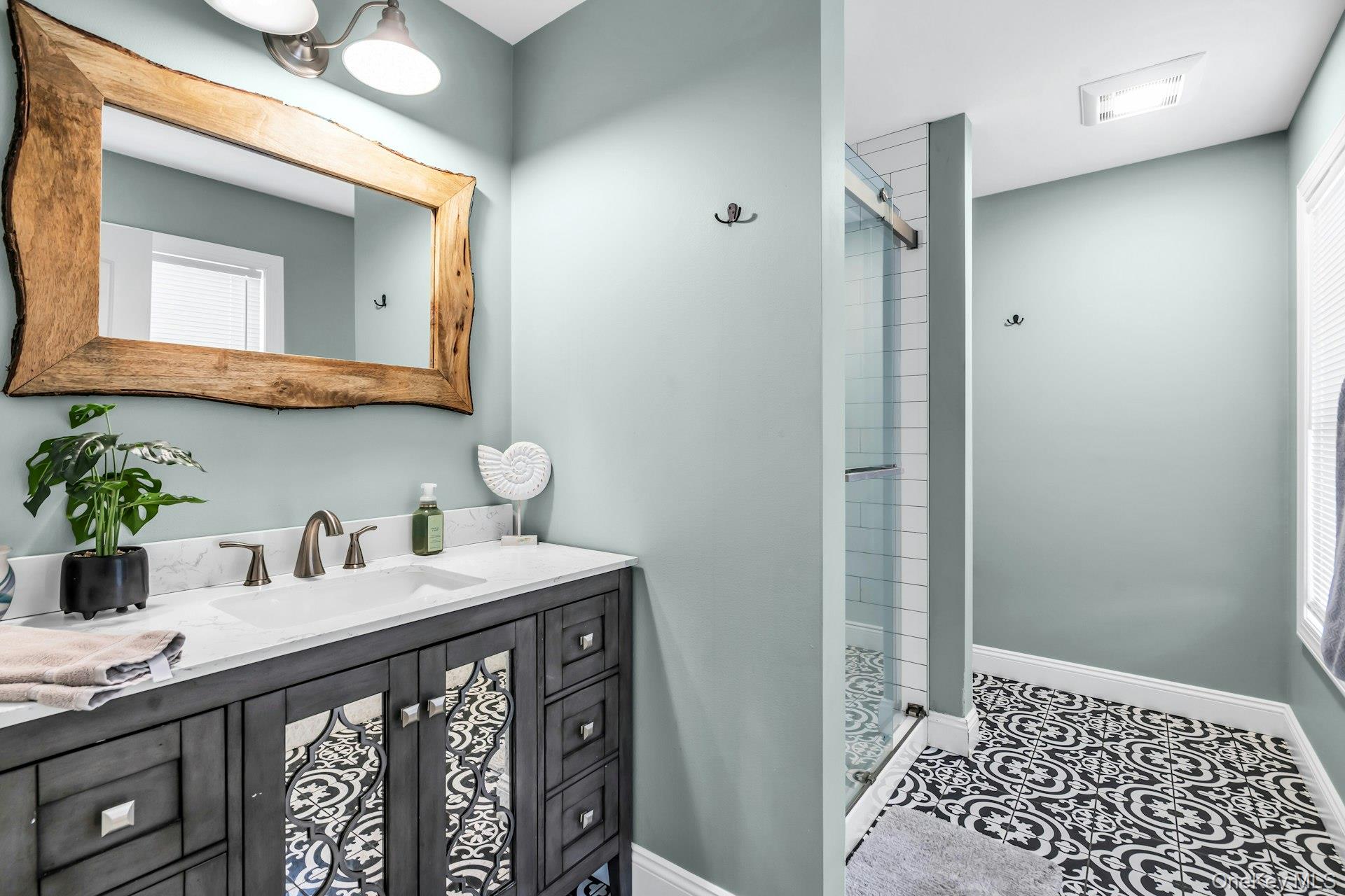 215 North Street – For Sale photo 16