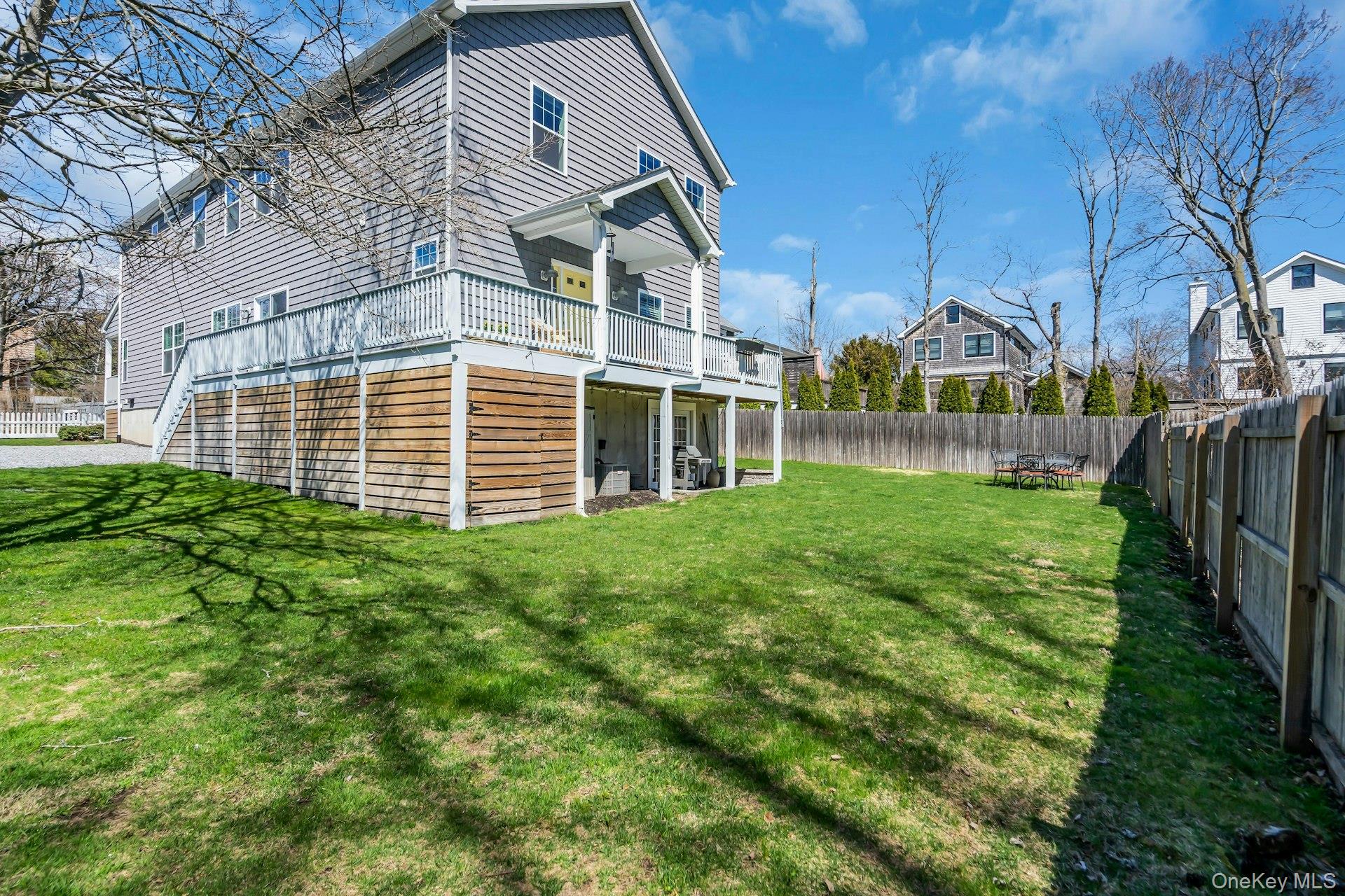 215 North Street – For Sale photo 40