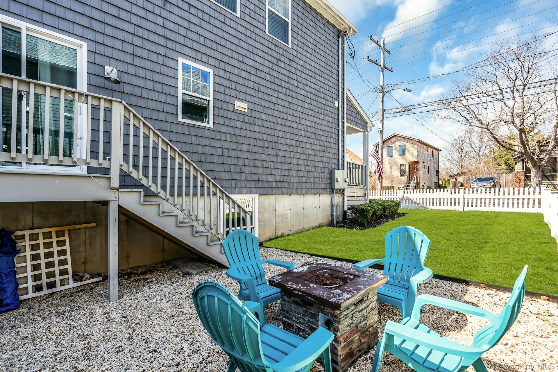 215 North Street – For Sale photo 23