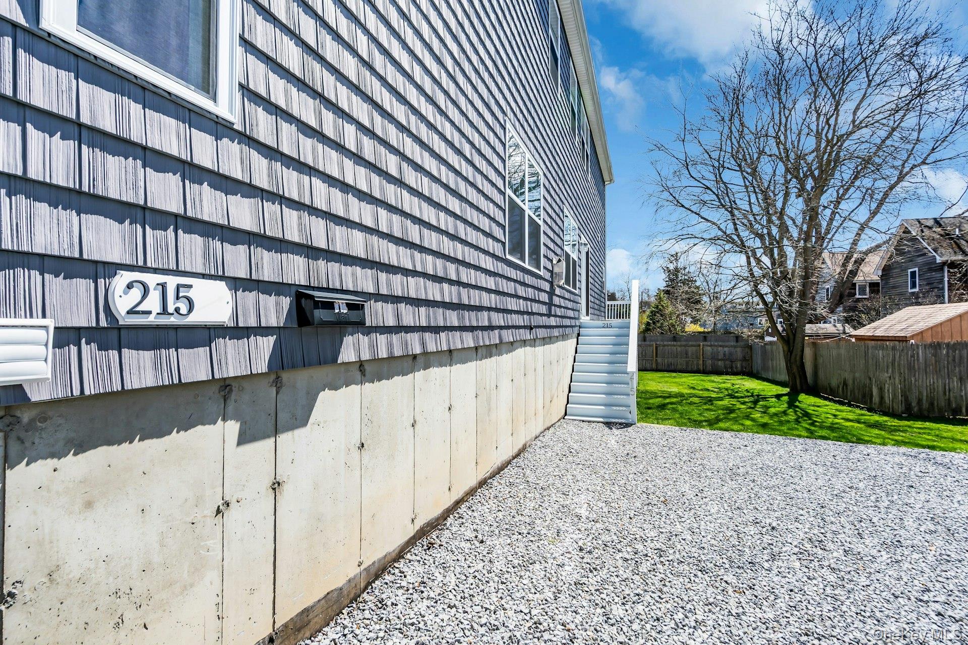 215 North Street – For Sale photo 24