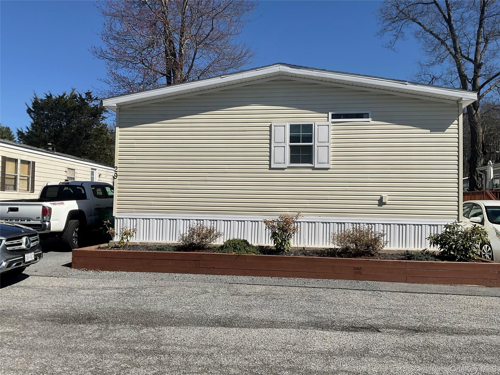 95 New  Hackensack Rd Road, Unit 29 photo 6