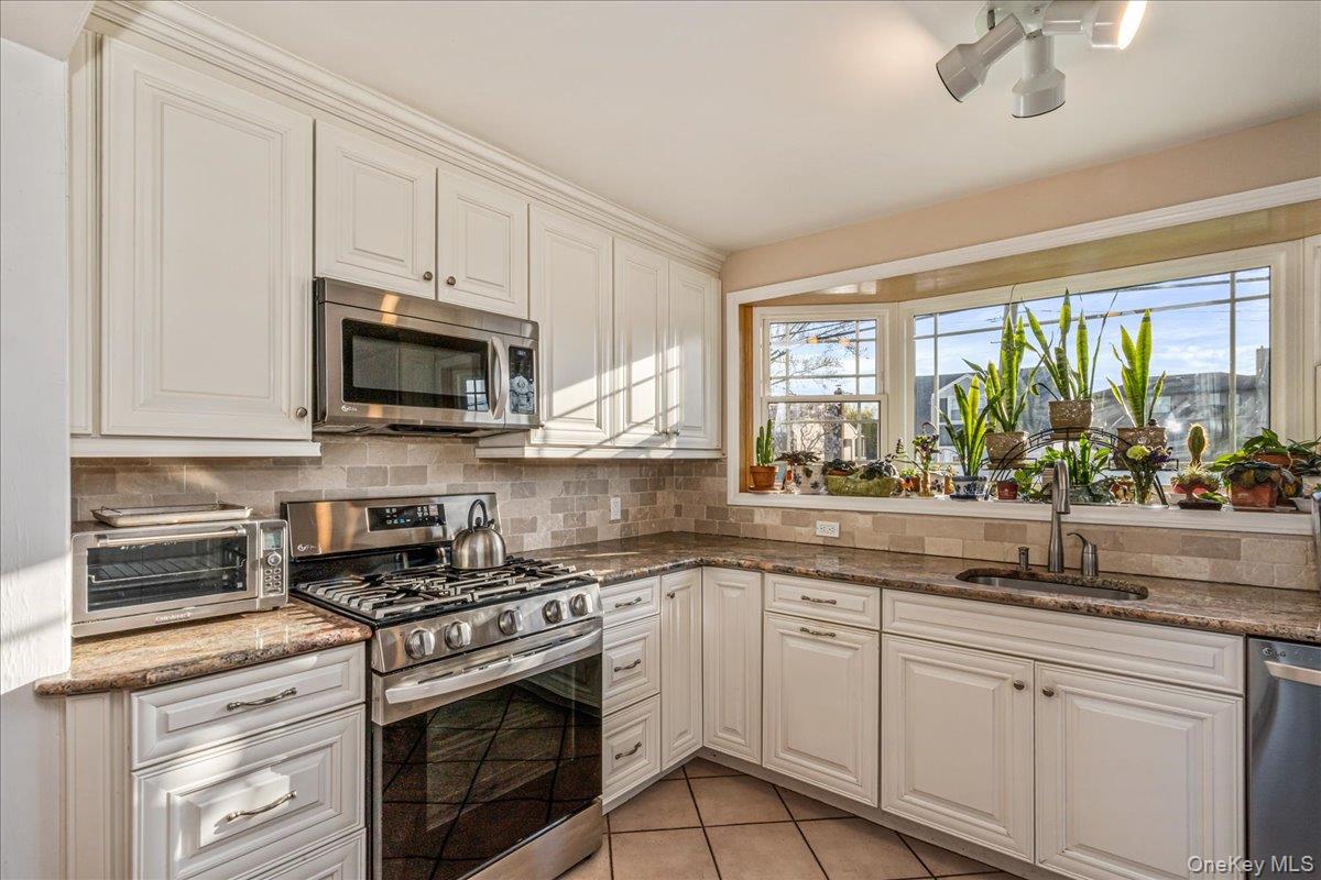 3451 Bay Front – For Sale photo 6
