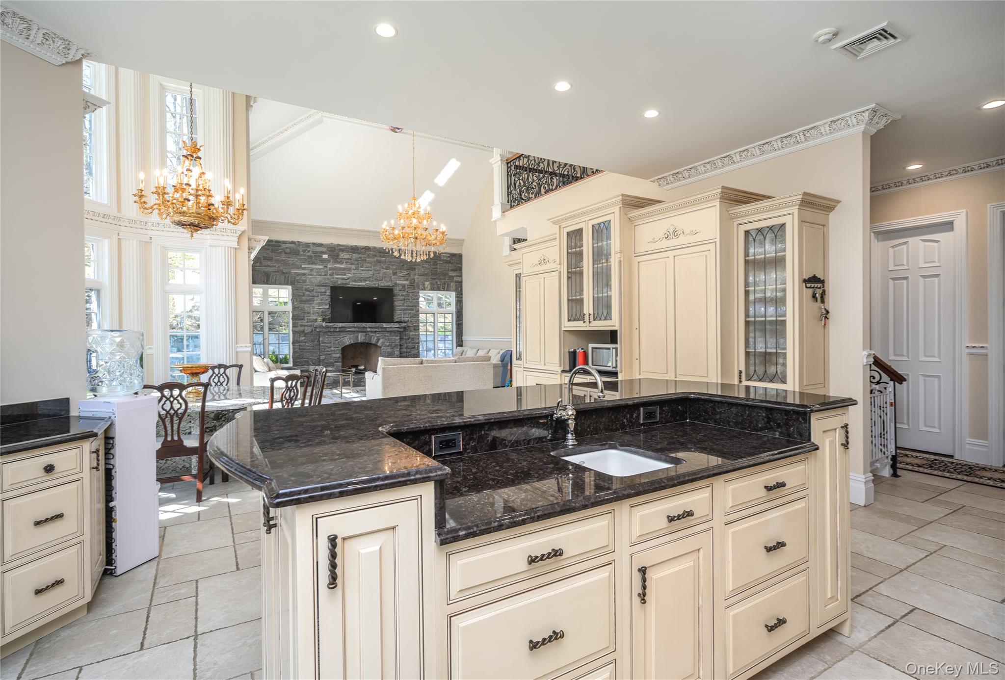 3 Vincent Lane – For Sale photo 13
