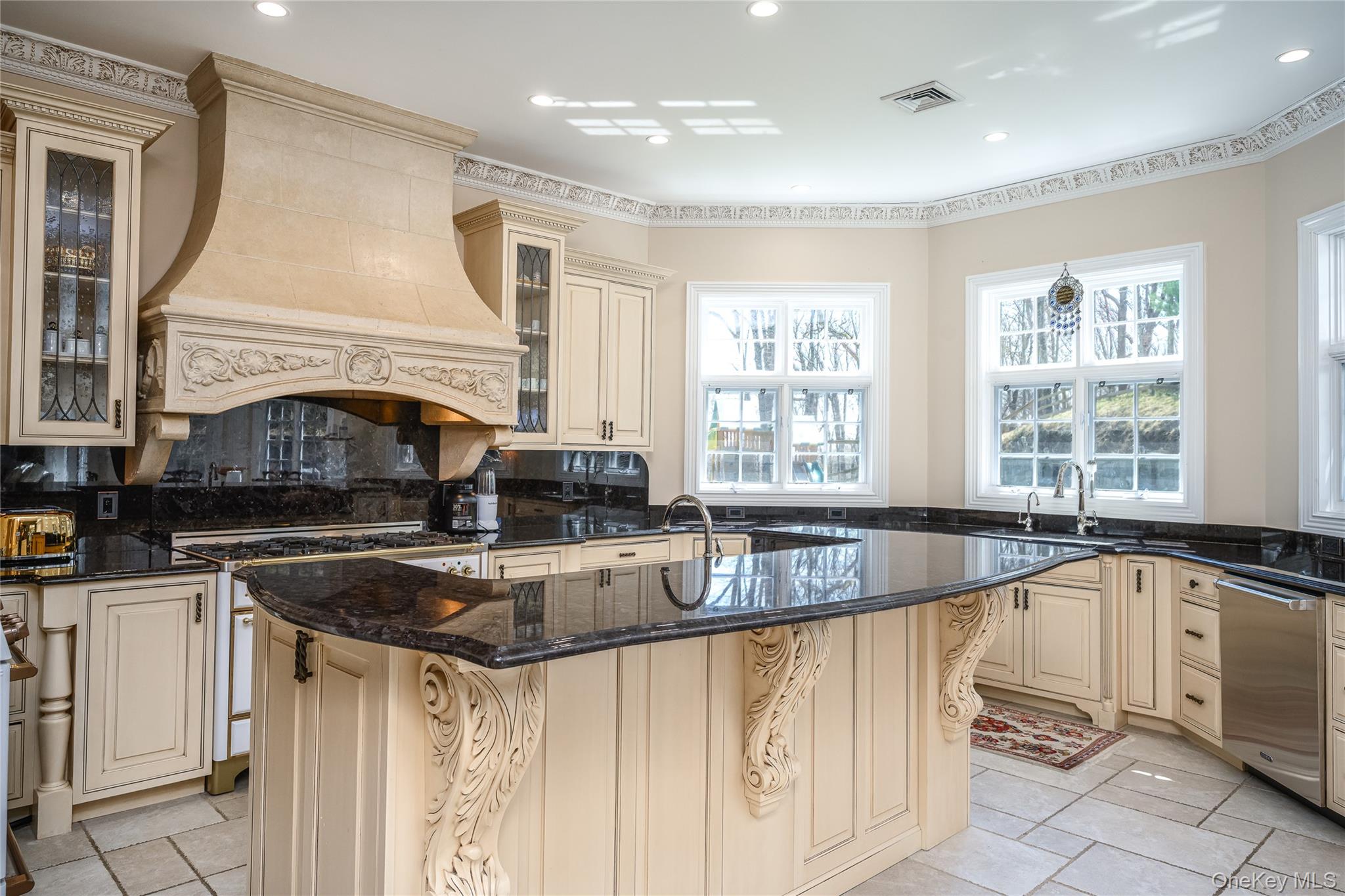 3 Vincent Lane – For Sale photo 12
