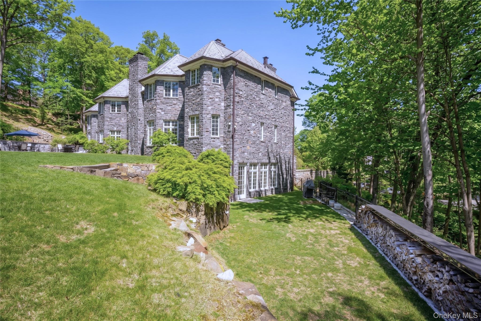 3 Vincent Lane – For Sale photo 35