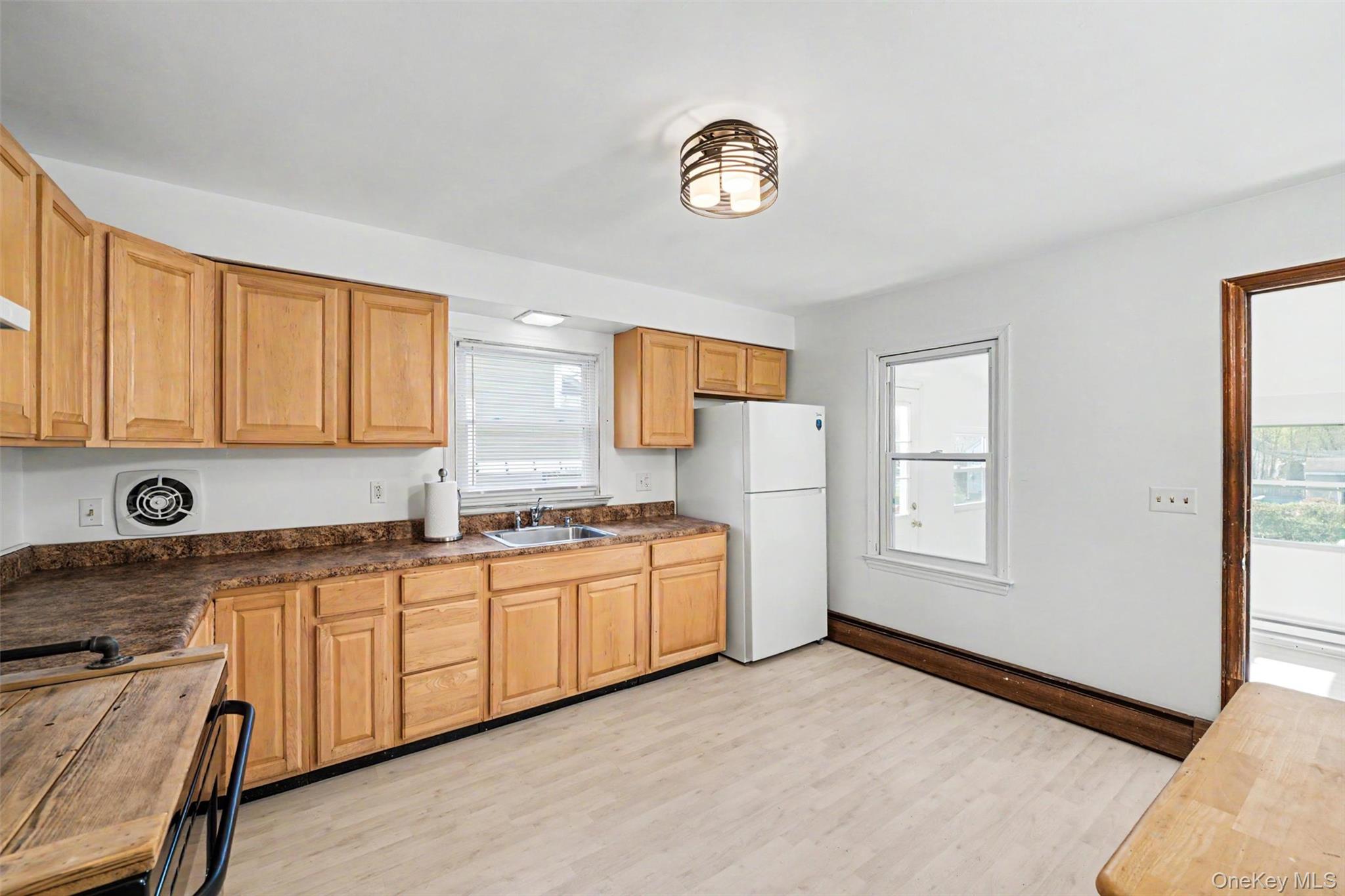 15 Forge Hill Road – For Rent photo 12