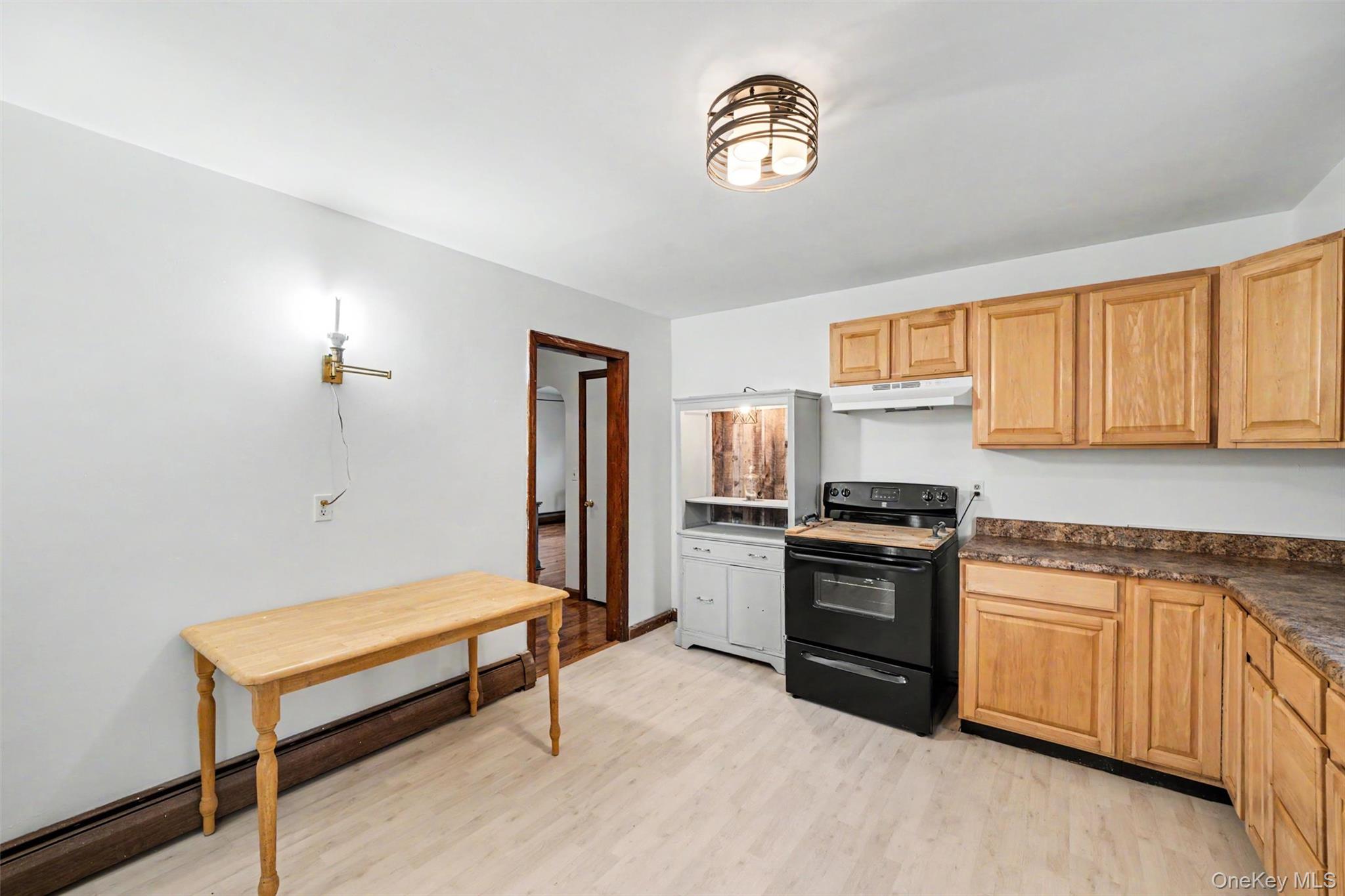 15 Forge Hill Road – For Rent photo 11