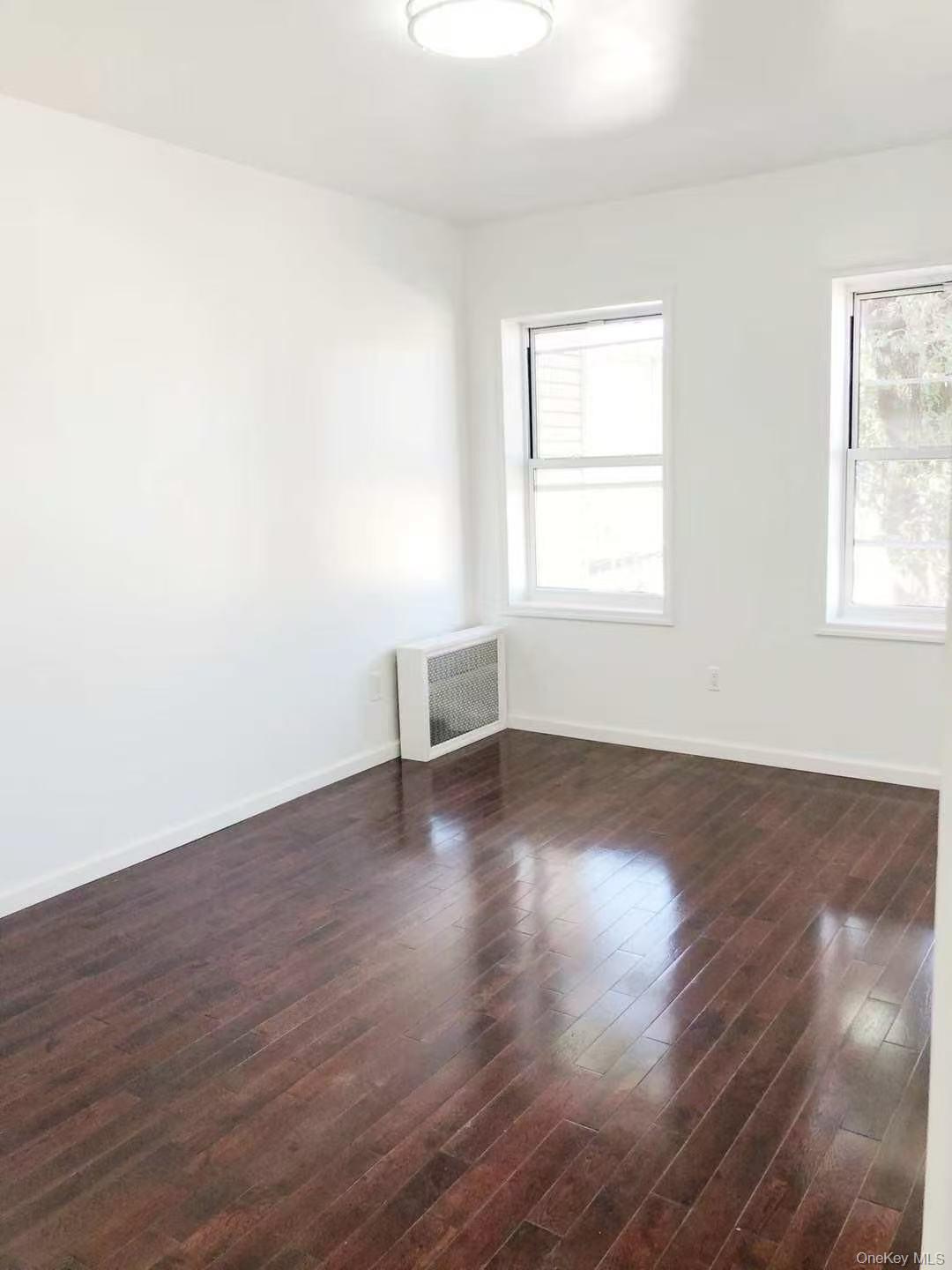 102-03 Jamaica Avenue – For Sale photo 4