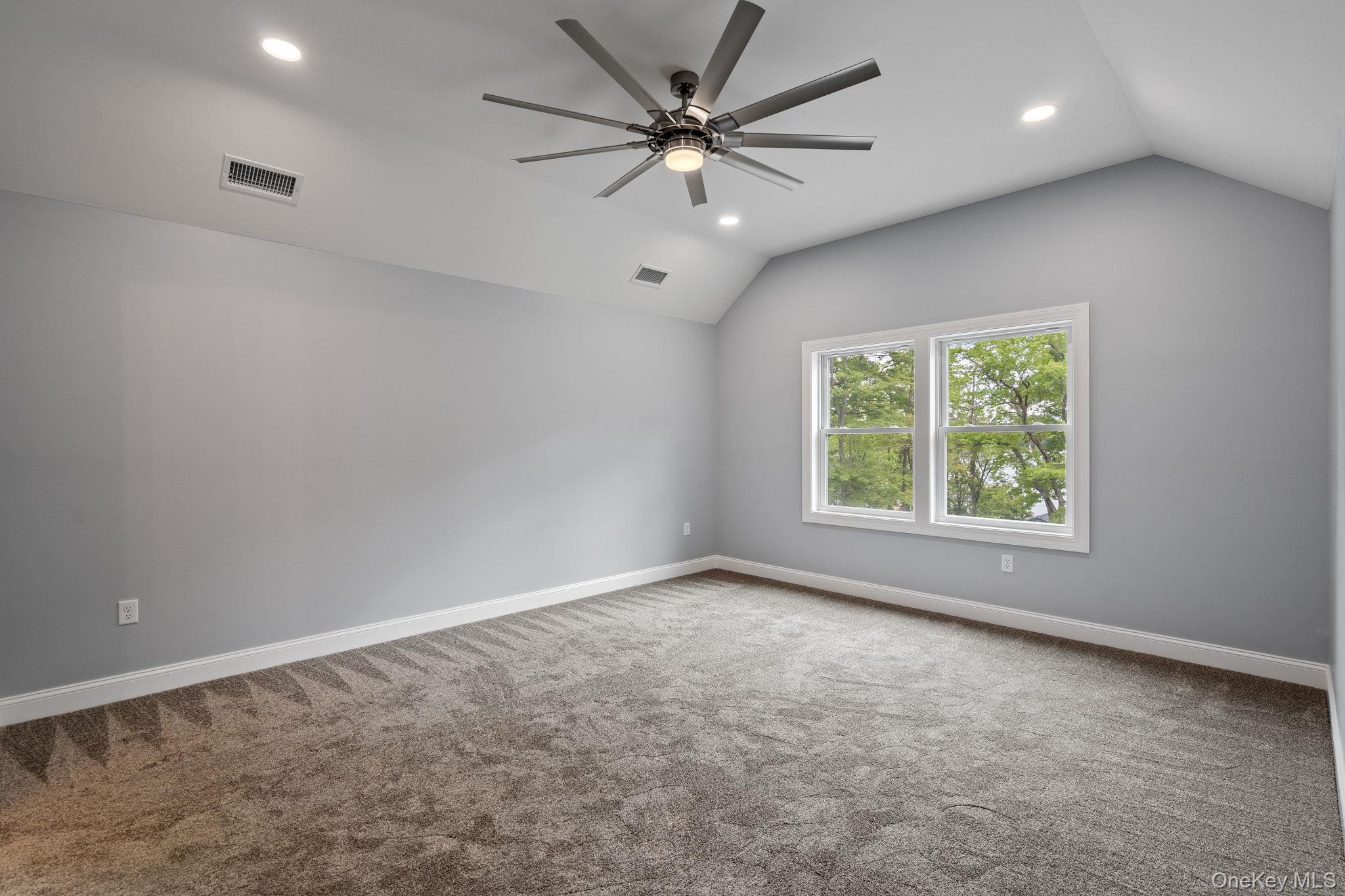 61 Smith Avenue – For Sale photo 16