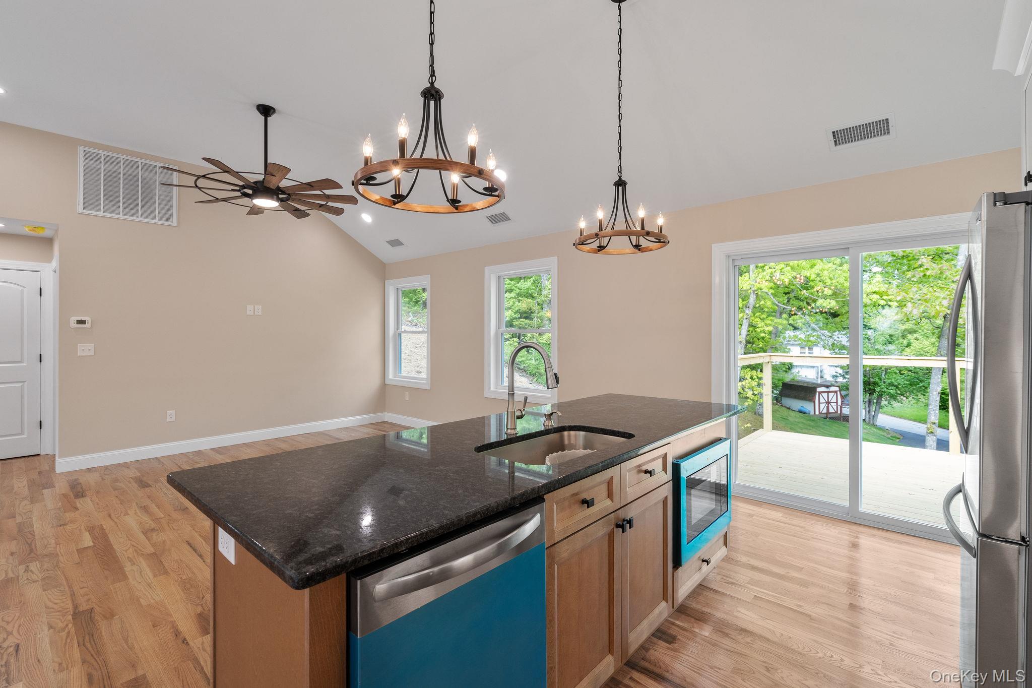61 Smith Avenue – For Sale photo 7