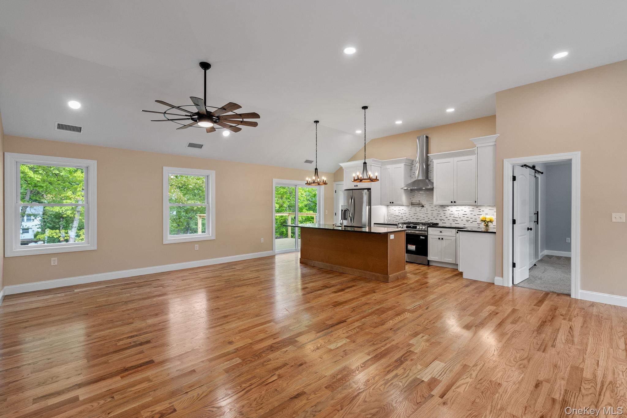61 Smith Avenue – For Sale photo 9