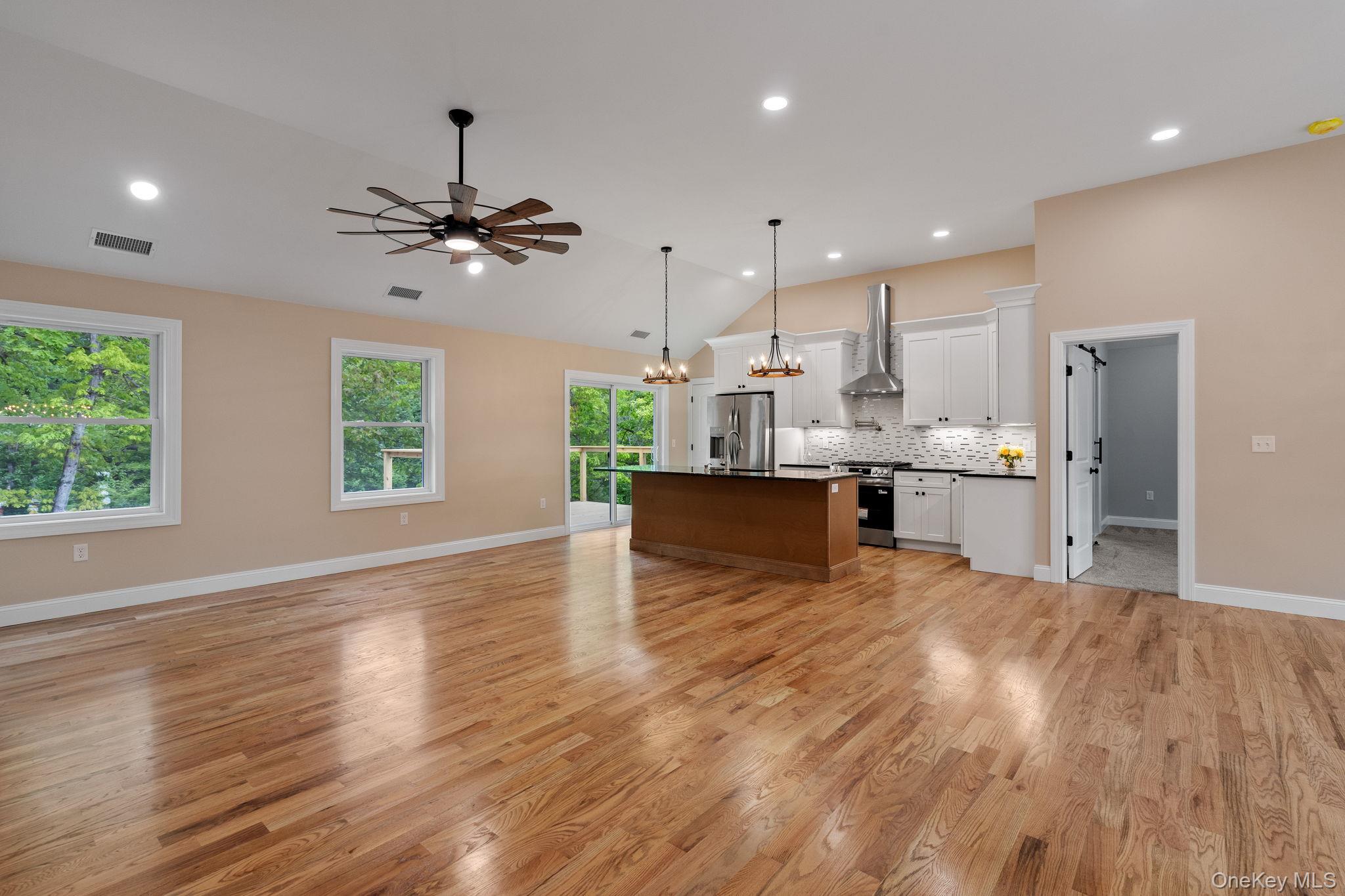61 Smith Avenue – For Sale photo 10