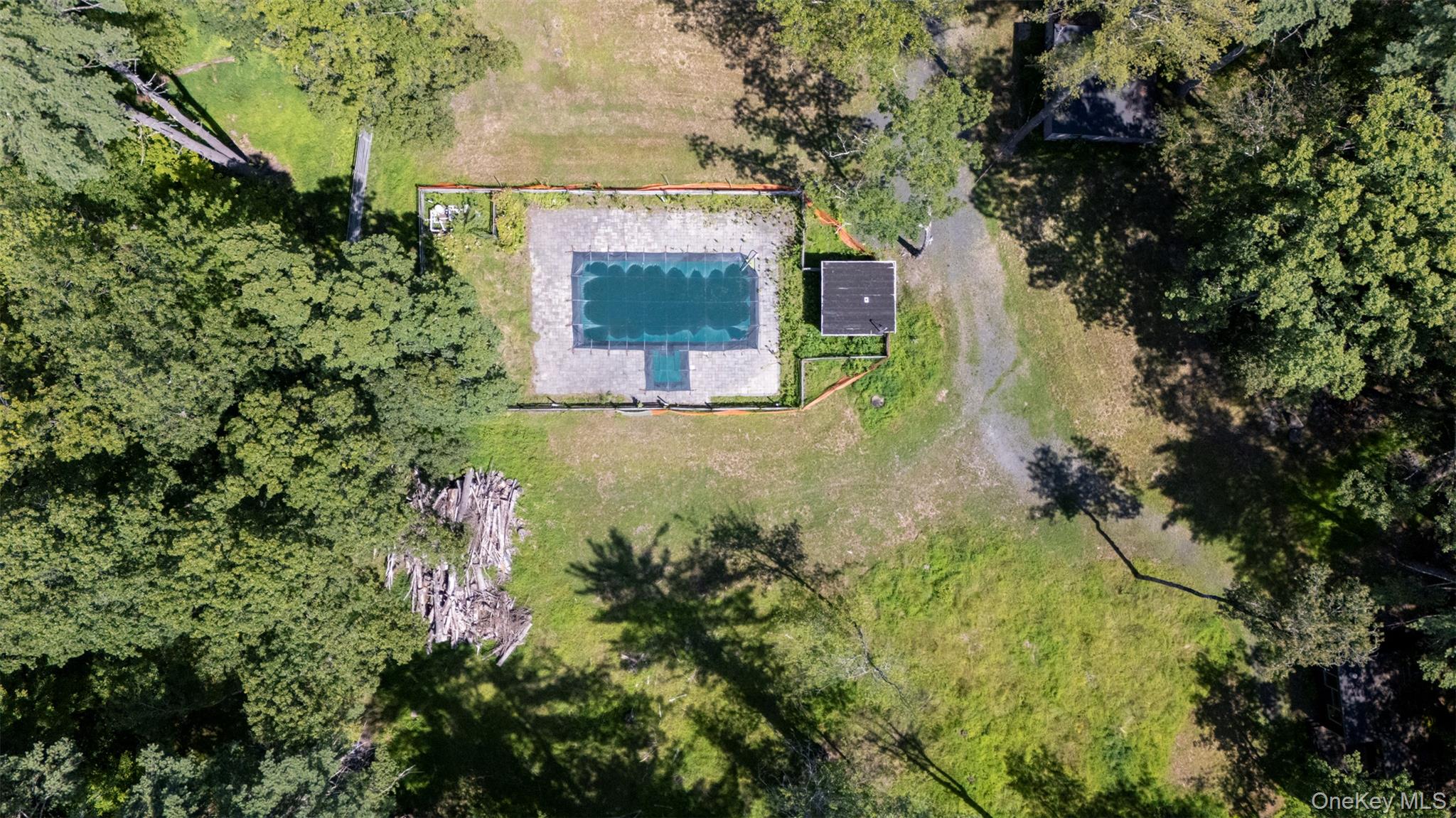 20 Country Club Lane – For Sale photo 7