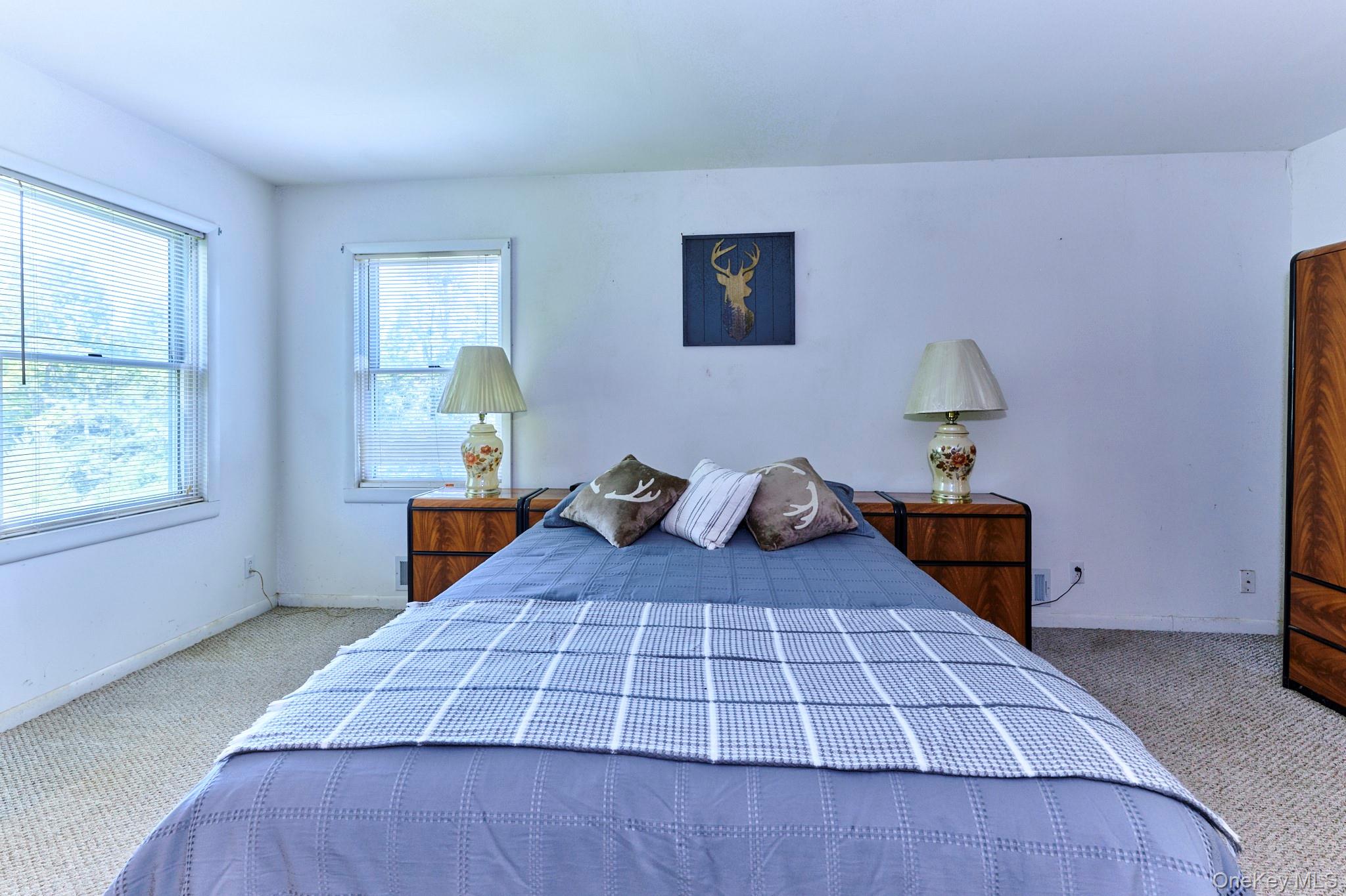 10 W Simmon – For Sale photo 20